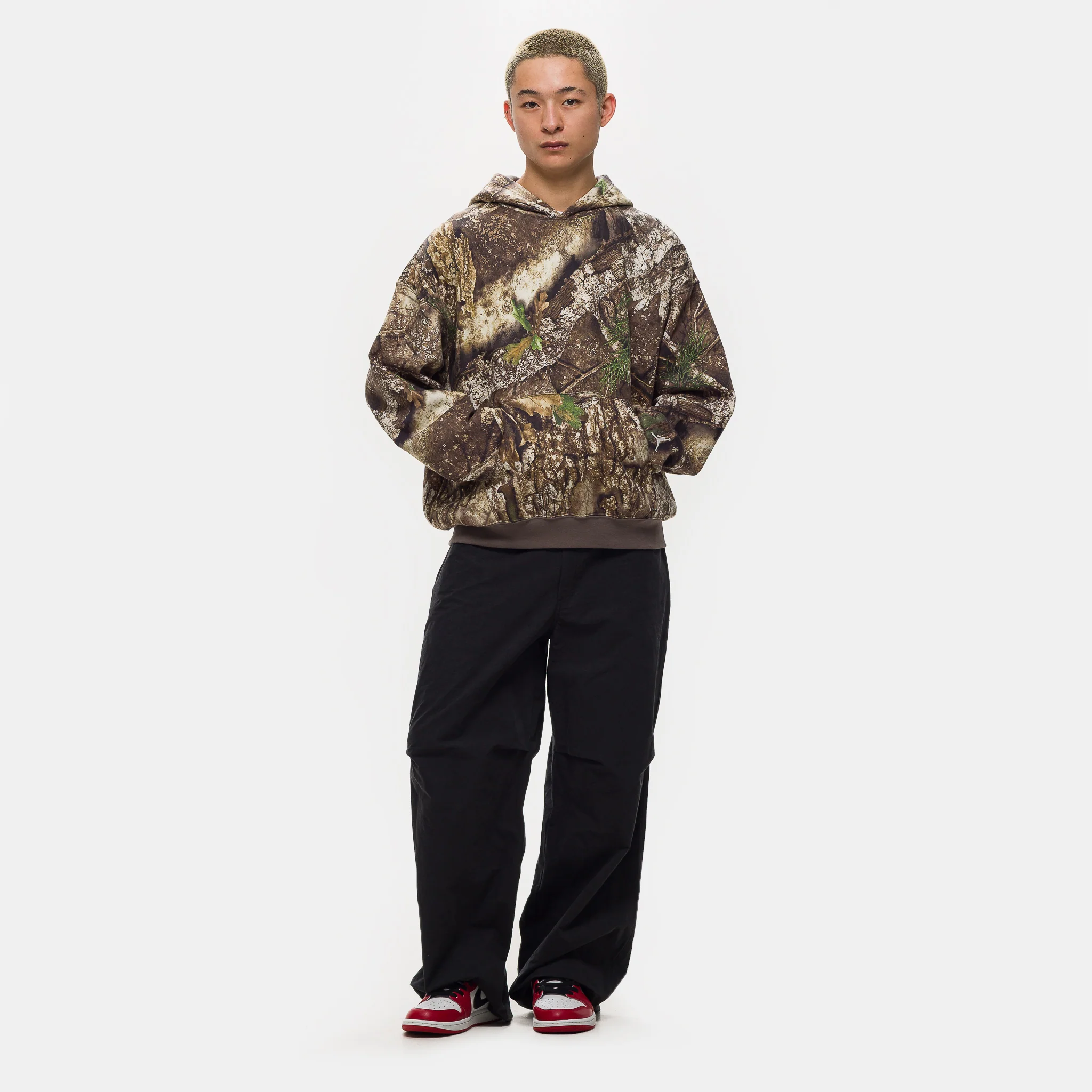 Brooklyn Realtree Pullover Hoodie in Medium Olive/Sail - Image 2
