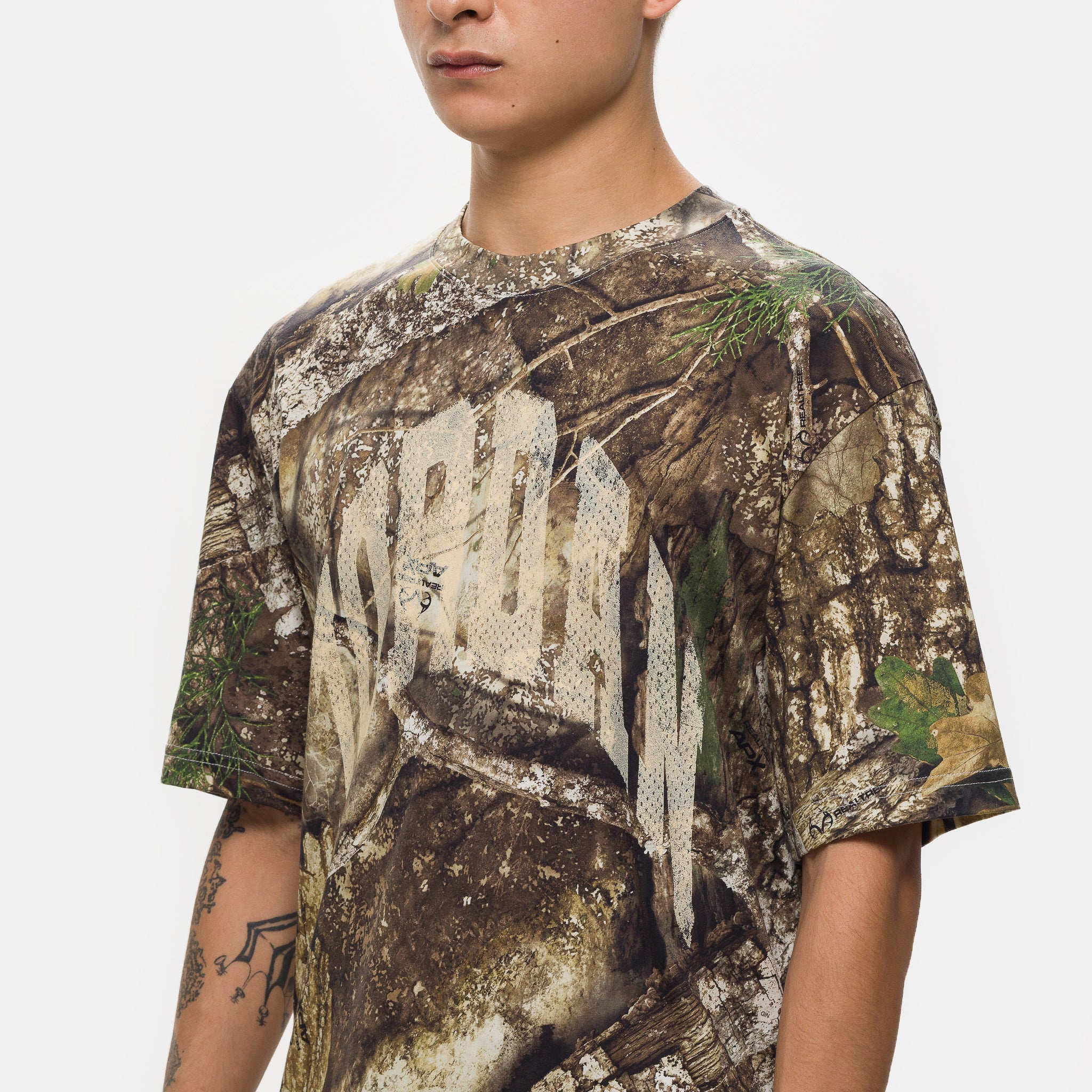 Brooklyn Realtree T-Shirt in Sail/Sail - Image 4
