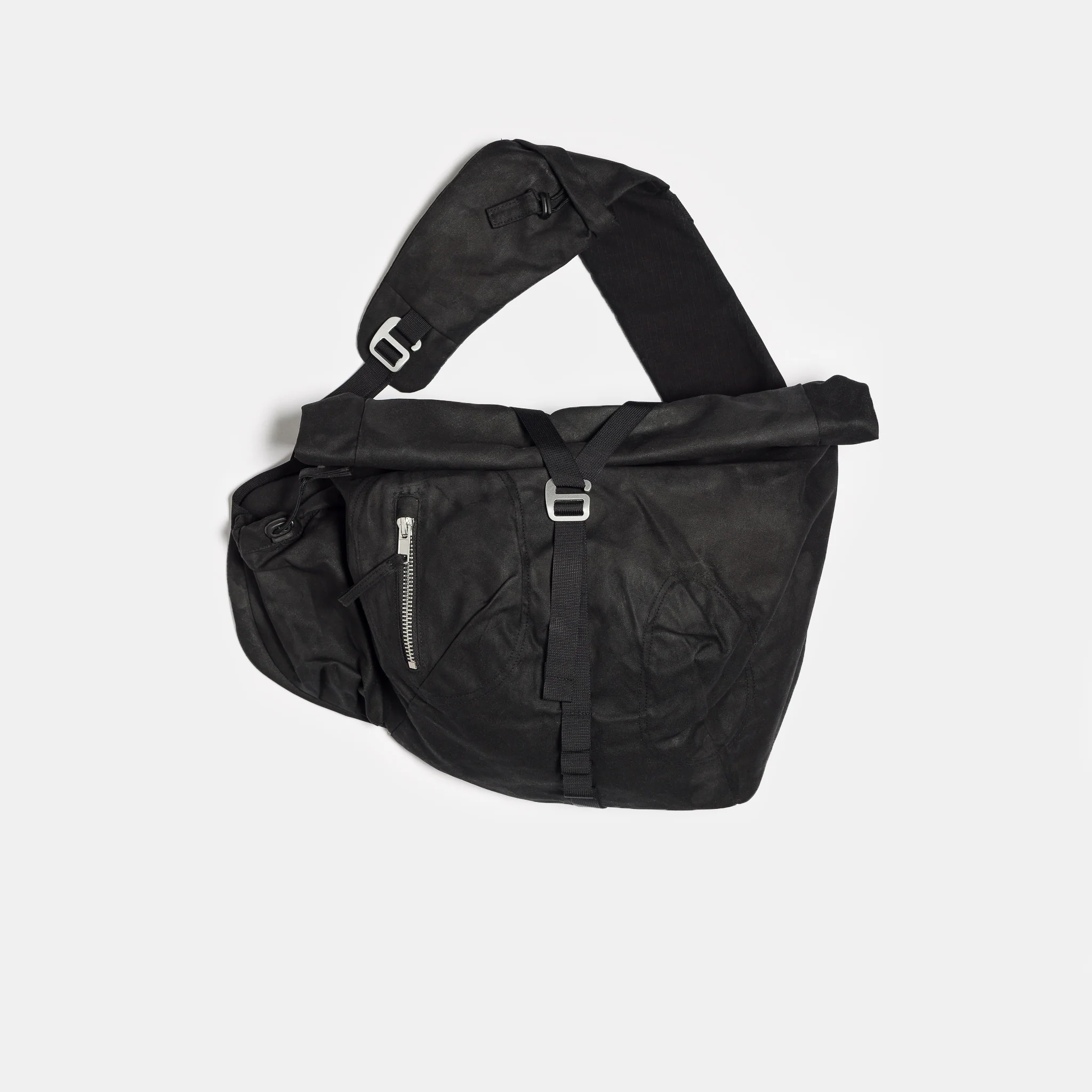 Bubble Roll Bag in Black