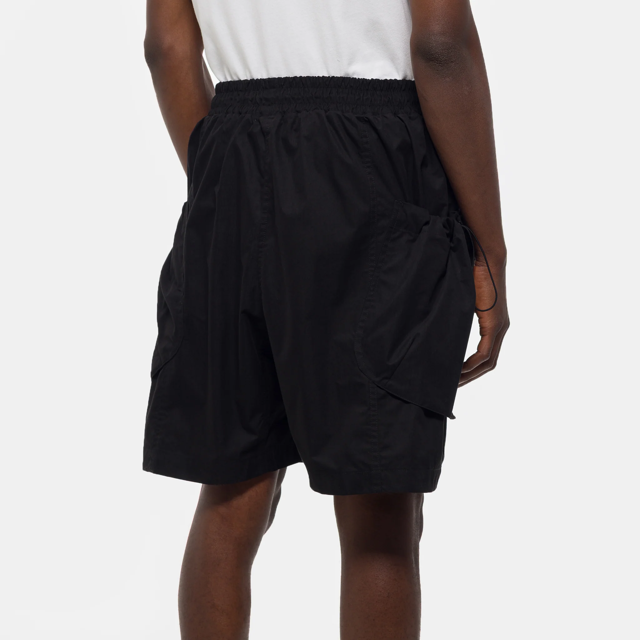 Bungee Cargo Shorts in Black - Image 5
