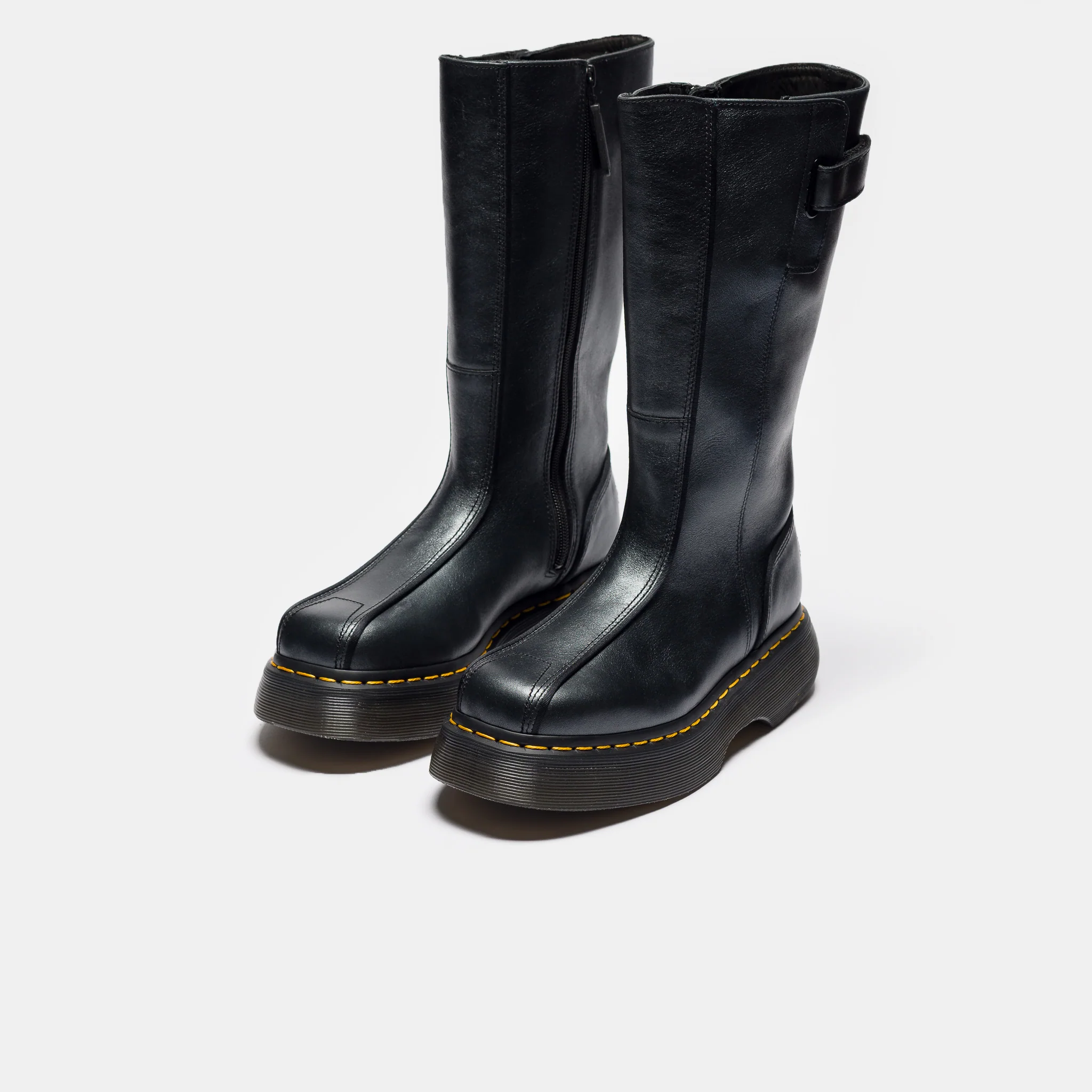 Buzz Hi High Boot in Black Eclipse - Image 3