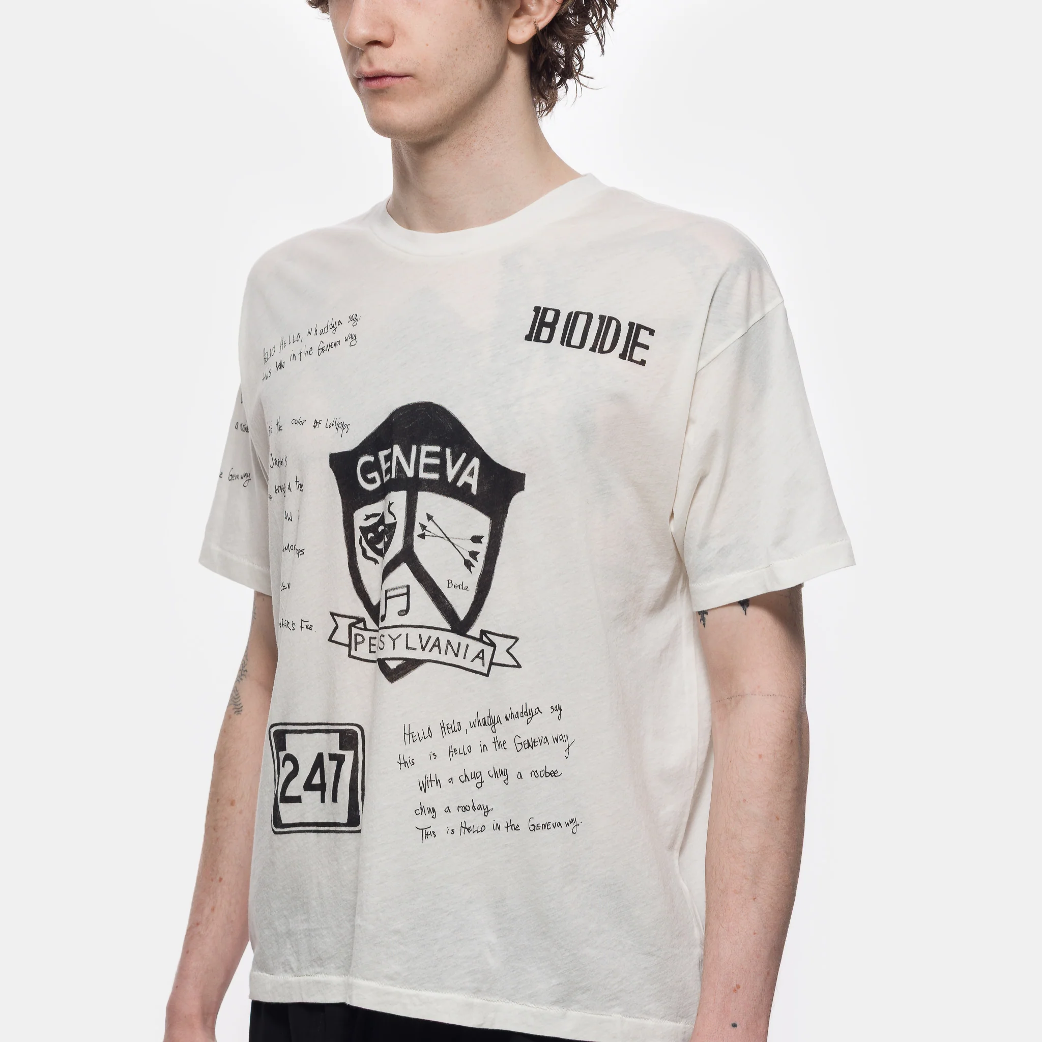 Camp Crest T-Shirt in Cream - Image 3