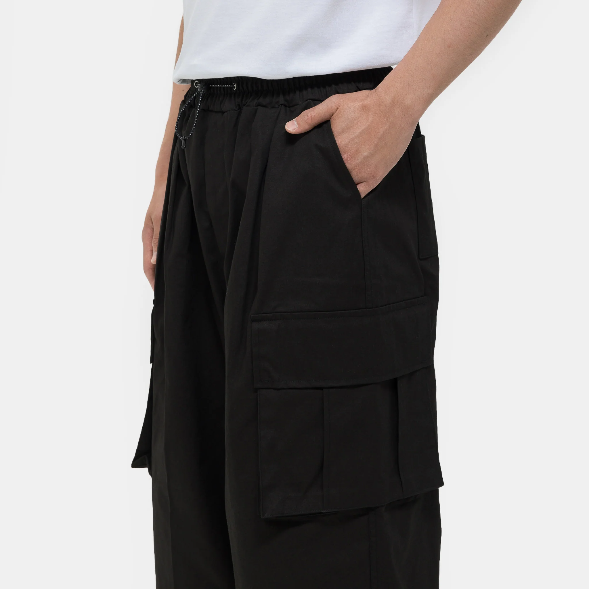 Cargo String Balloon Pant in Black - Image 4