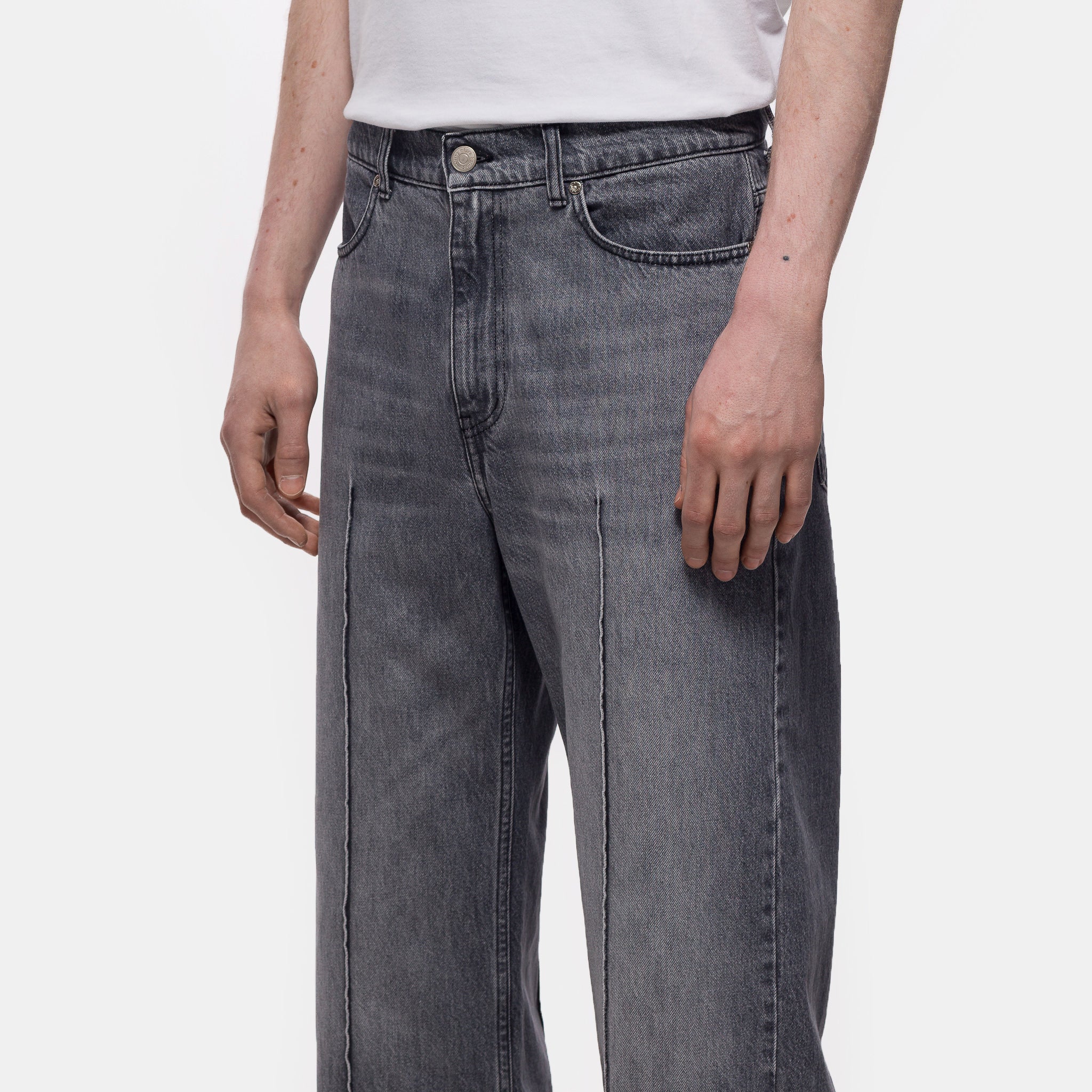 Ceremony Jean in Stonewashed Grey - Image 4