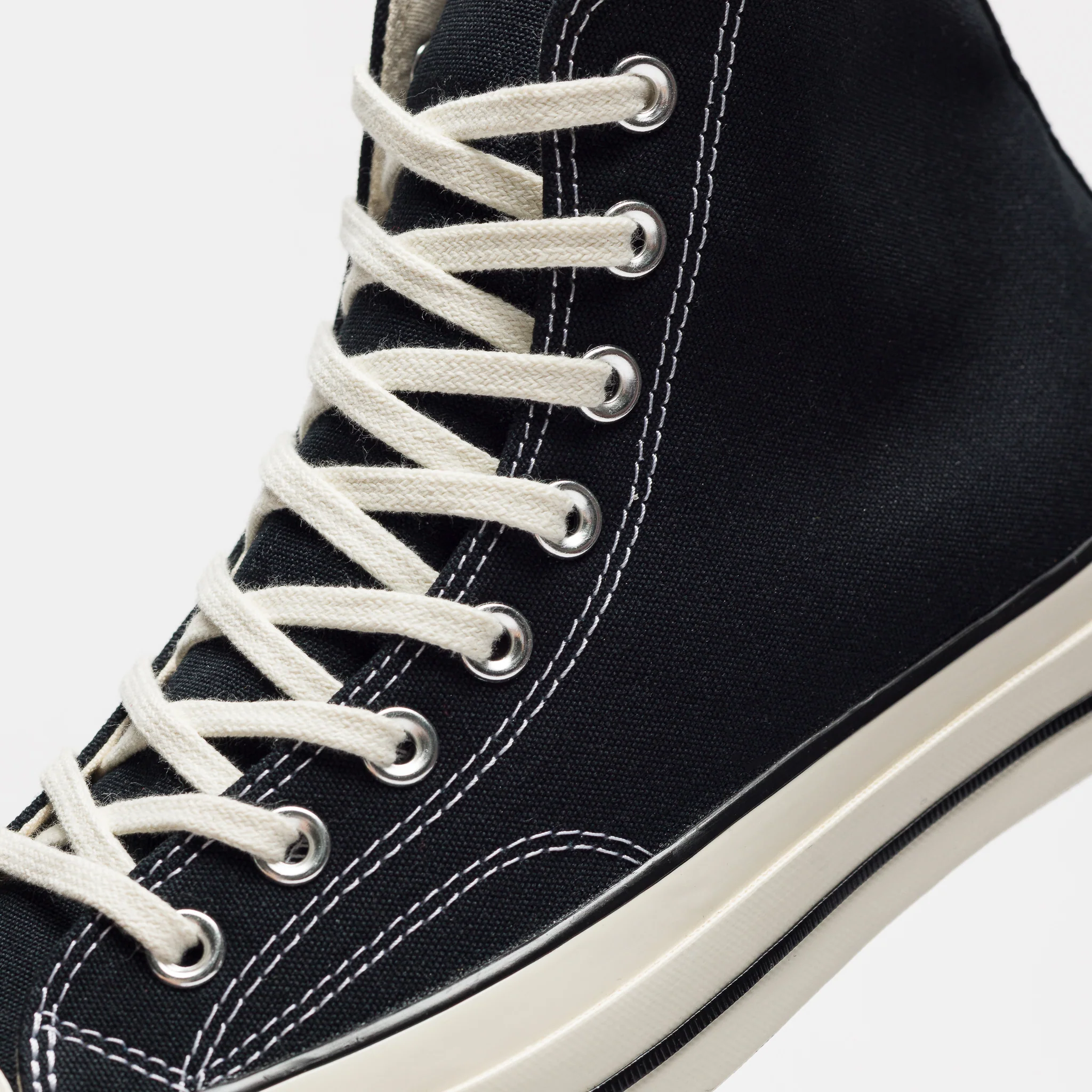 Chuck 70 Hi Sneaker in Black - Image 5