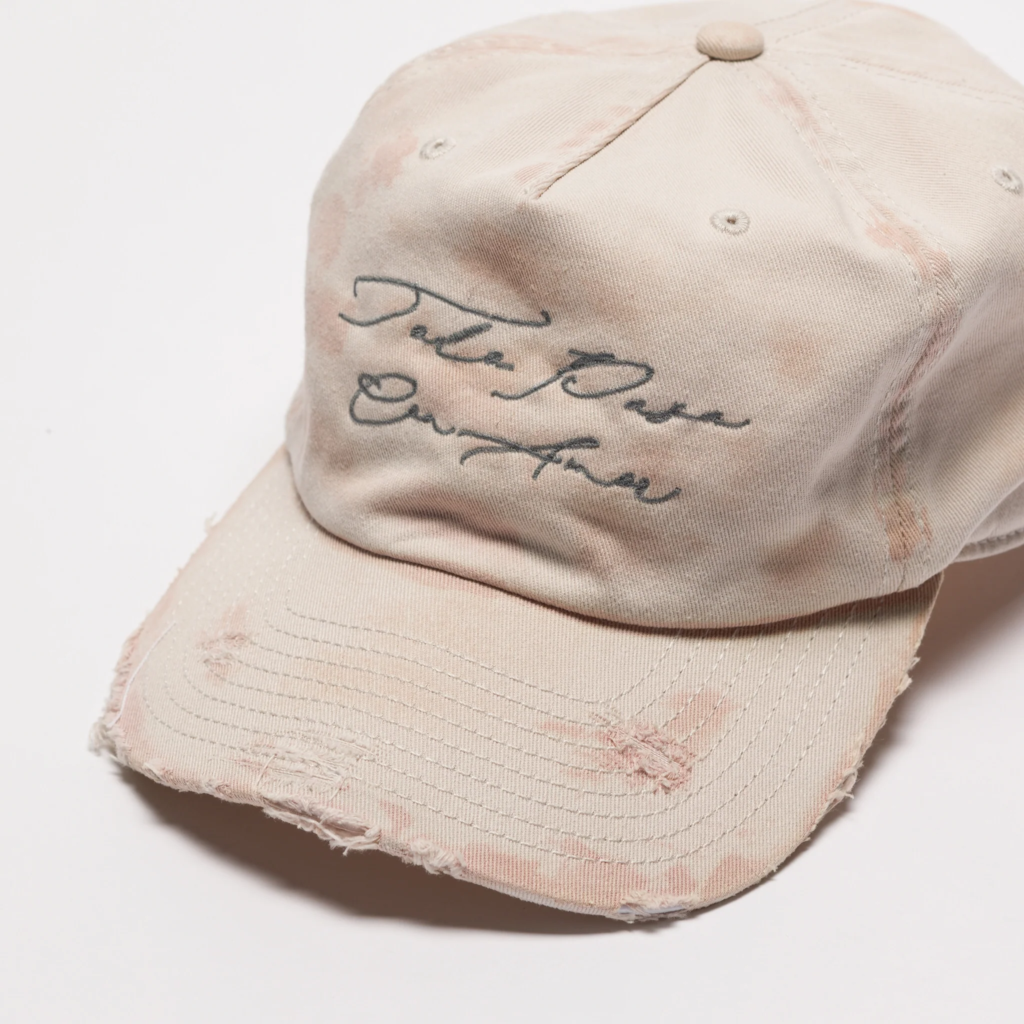Con Amor Hat in Dusty White - Image 5