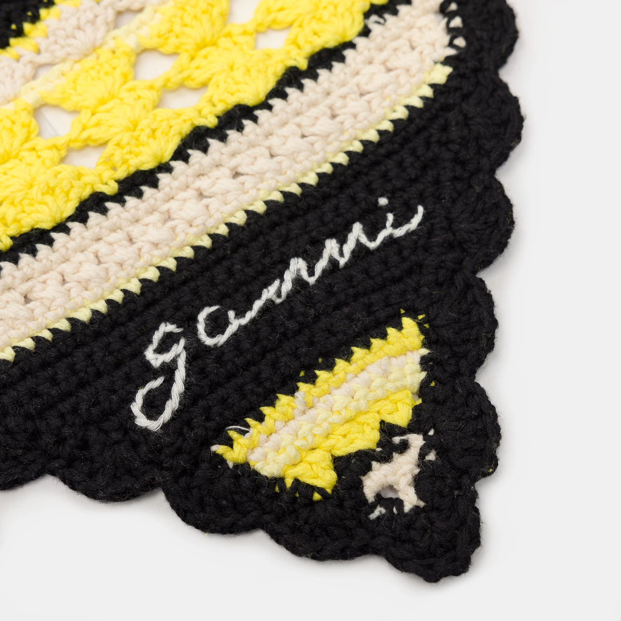 Cotton Crochet Bandana in Golden Kiwi - Image 3