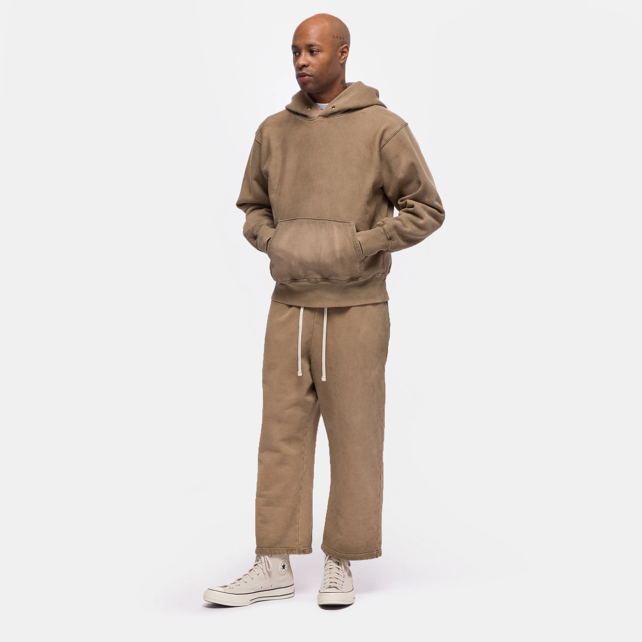 Cropped Hoodie in Roebuck Oil - Image 2