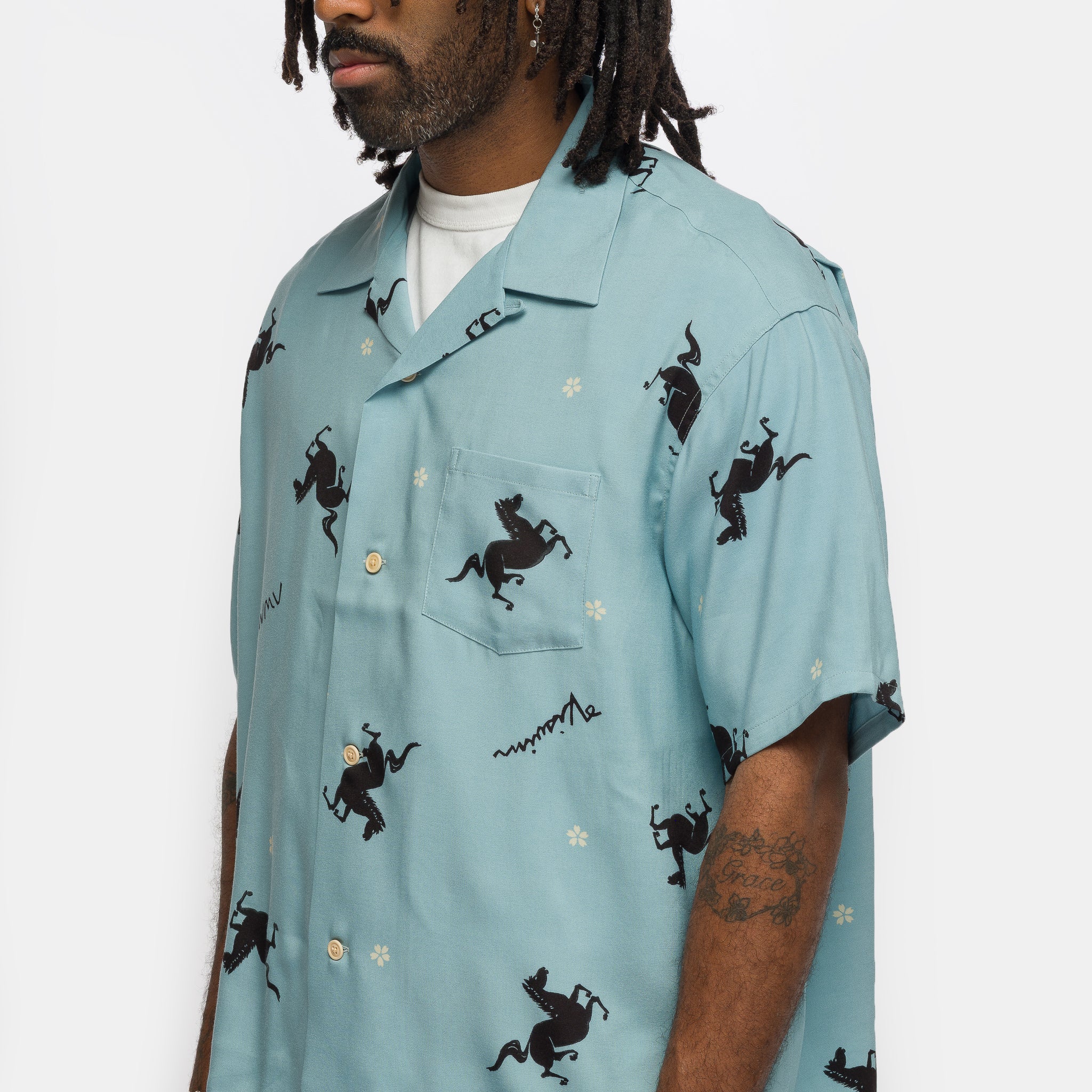 Crosby S/S Shirt in Light Green - Image 4