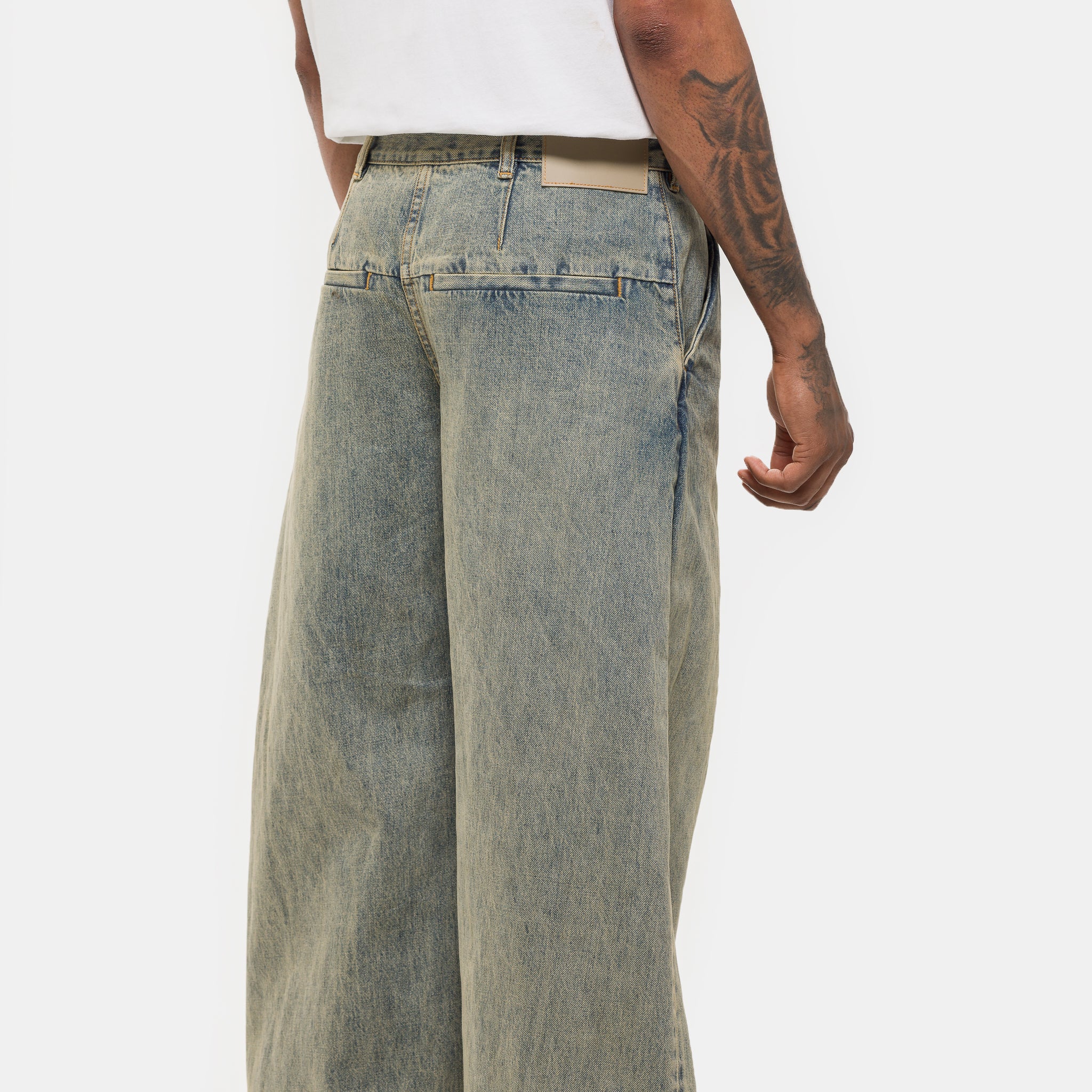 Dem Jean in Washed Blue - Image 5