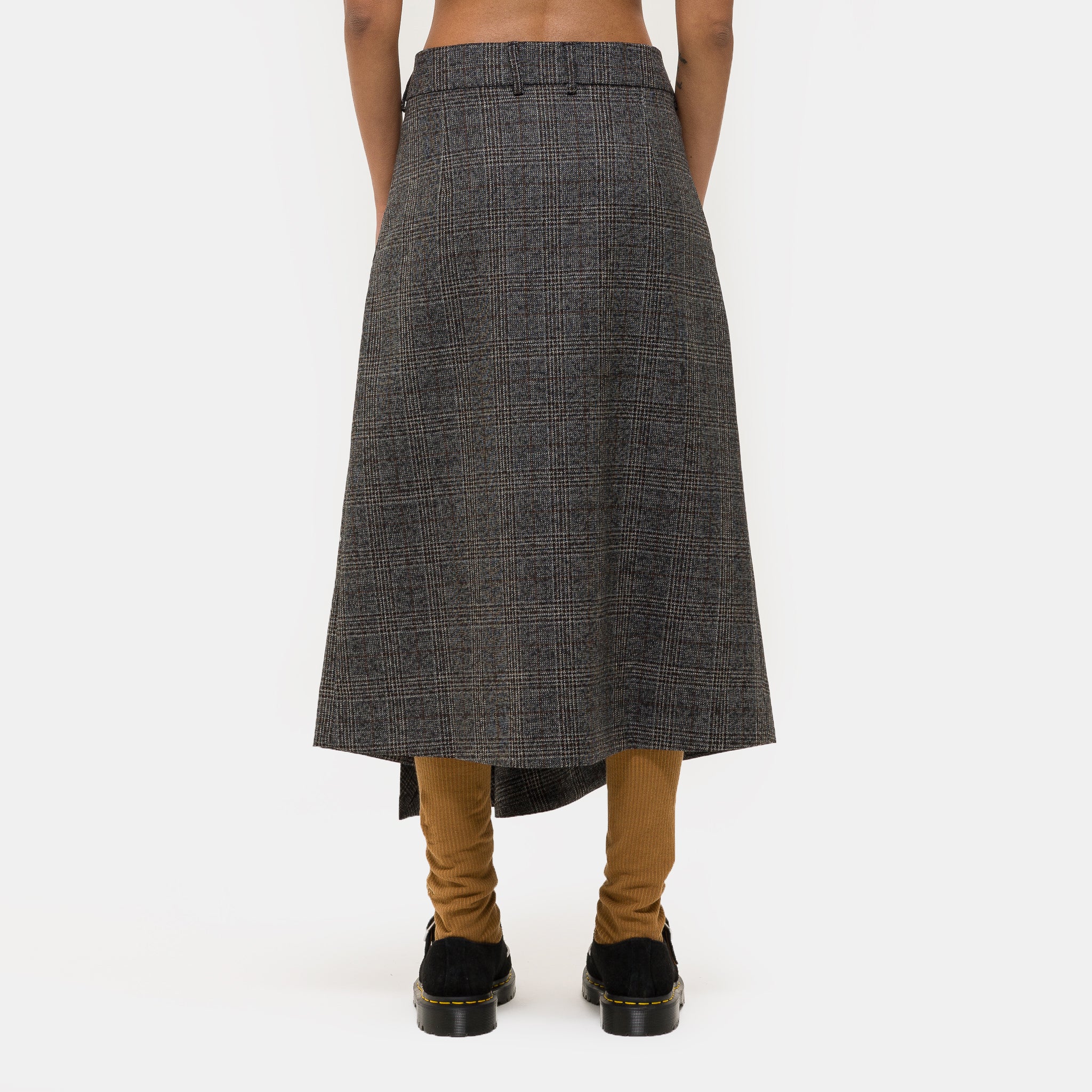 Depend Skirt in Grey - Image 3