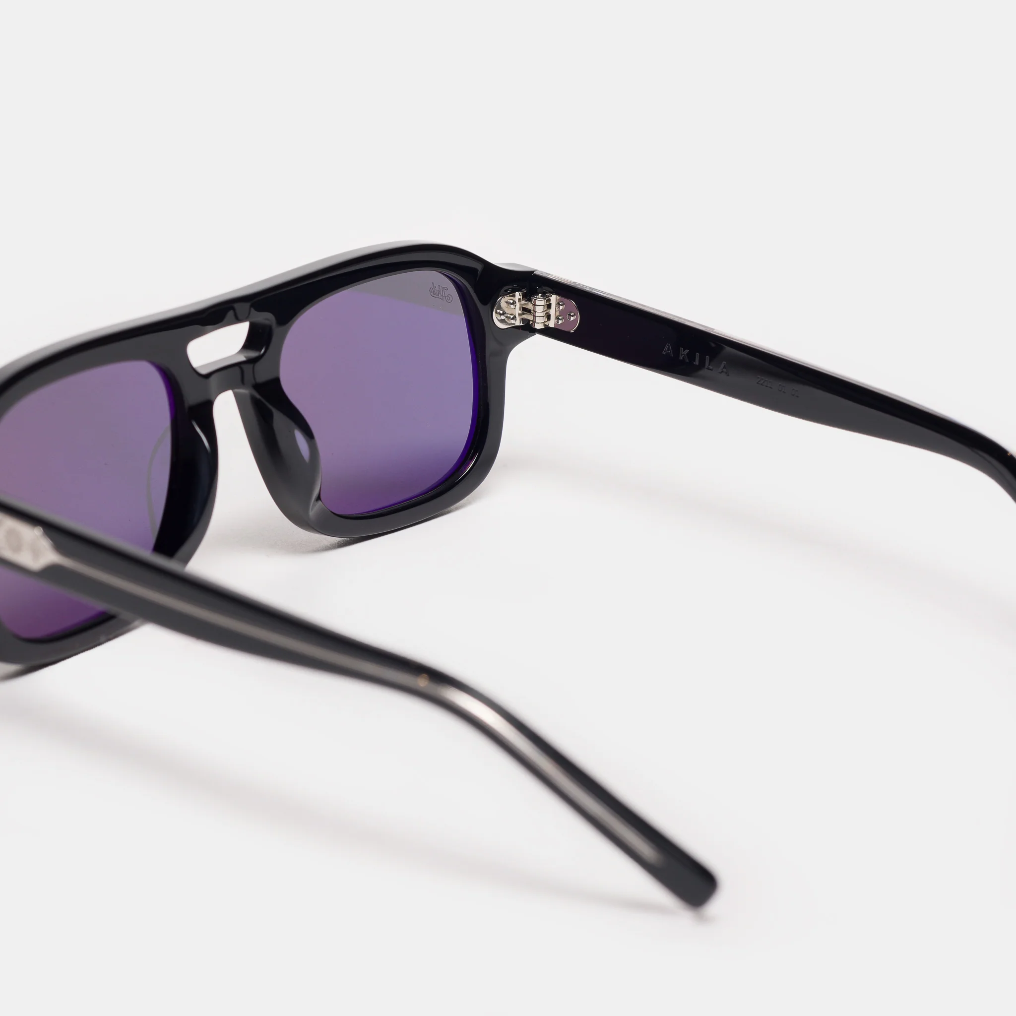 Dillinger Sunglasses in Black/Black - Image 4