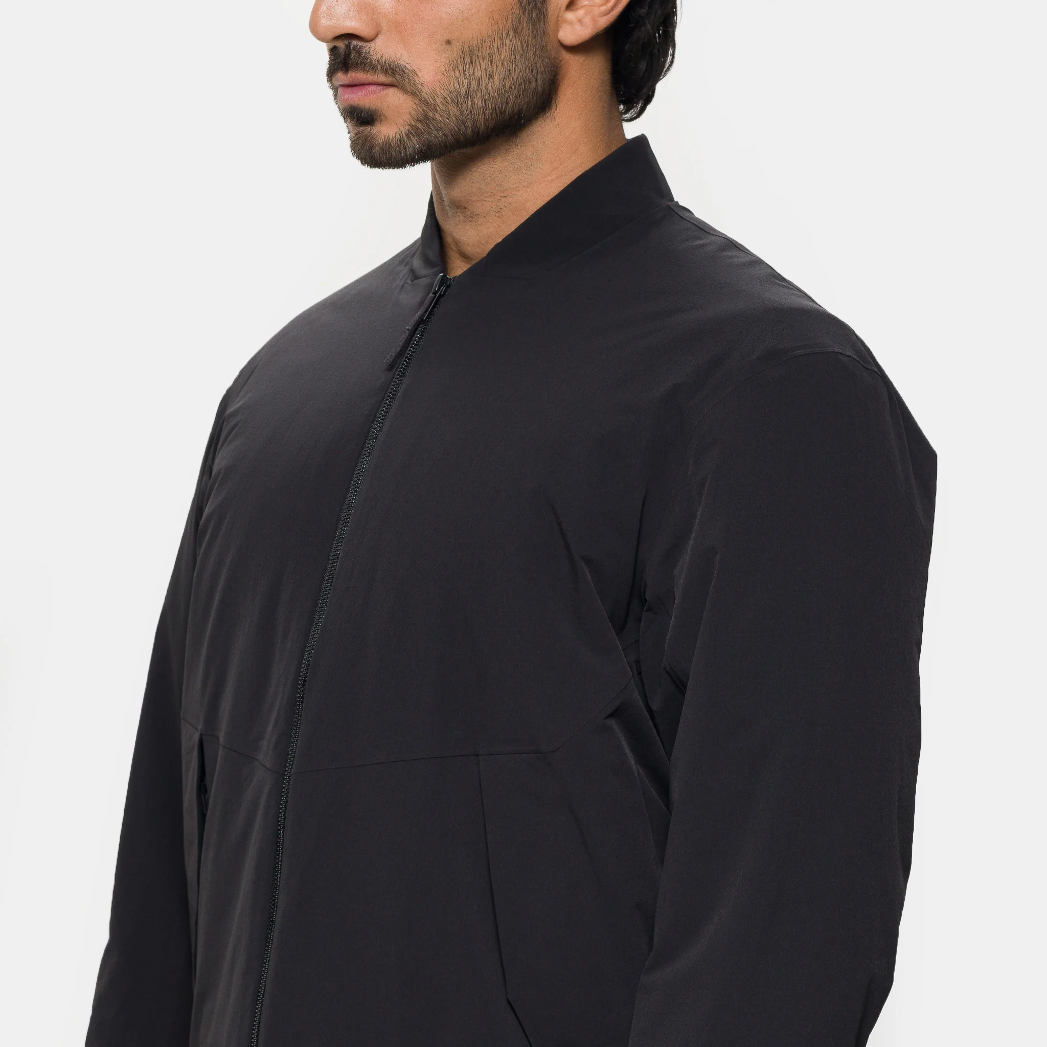 Diode Insulated Bomber in Black - Image 4