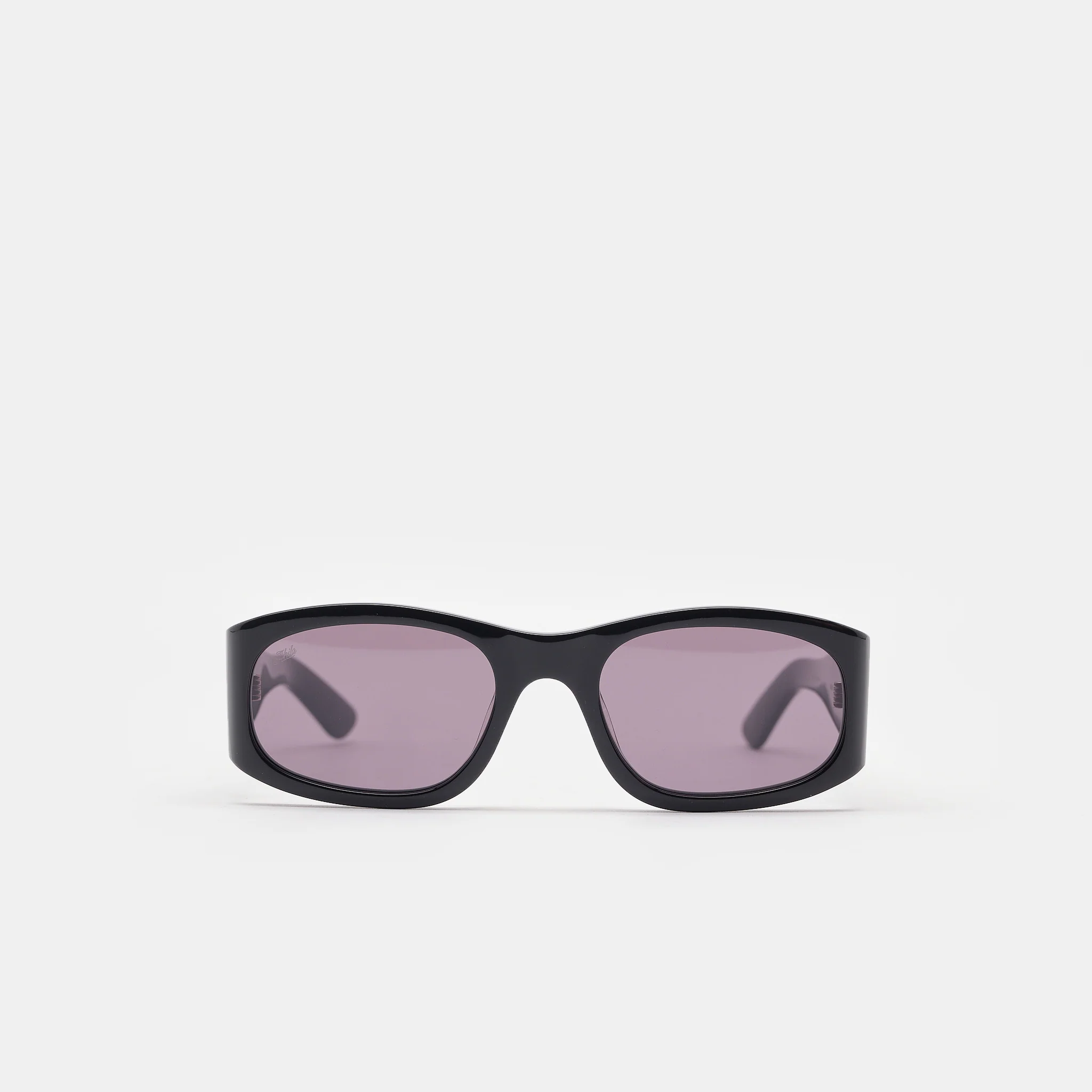 Eazy Sunglasses in Black