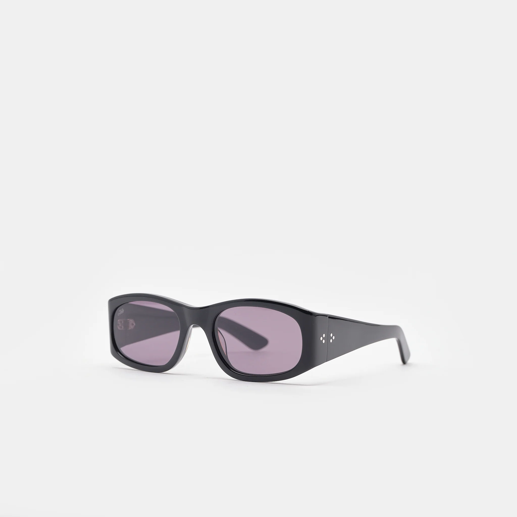 Eazy Sunglasses in Black - Image 2