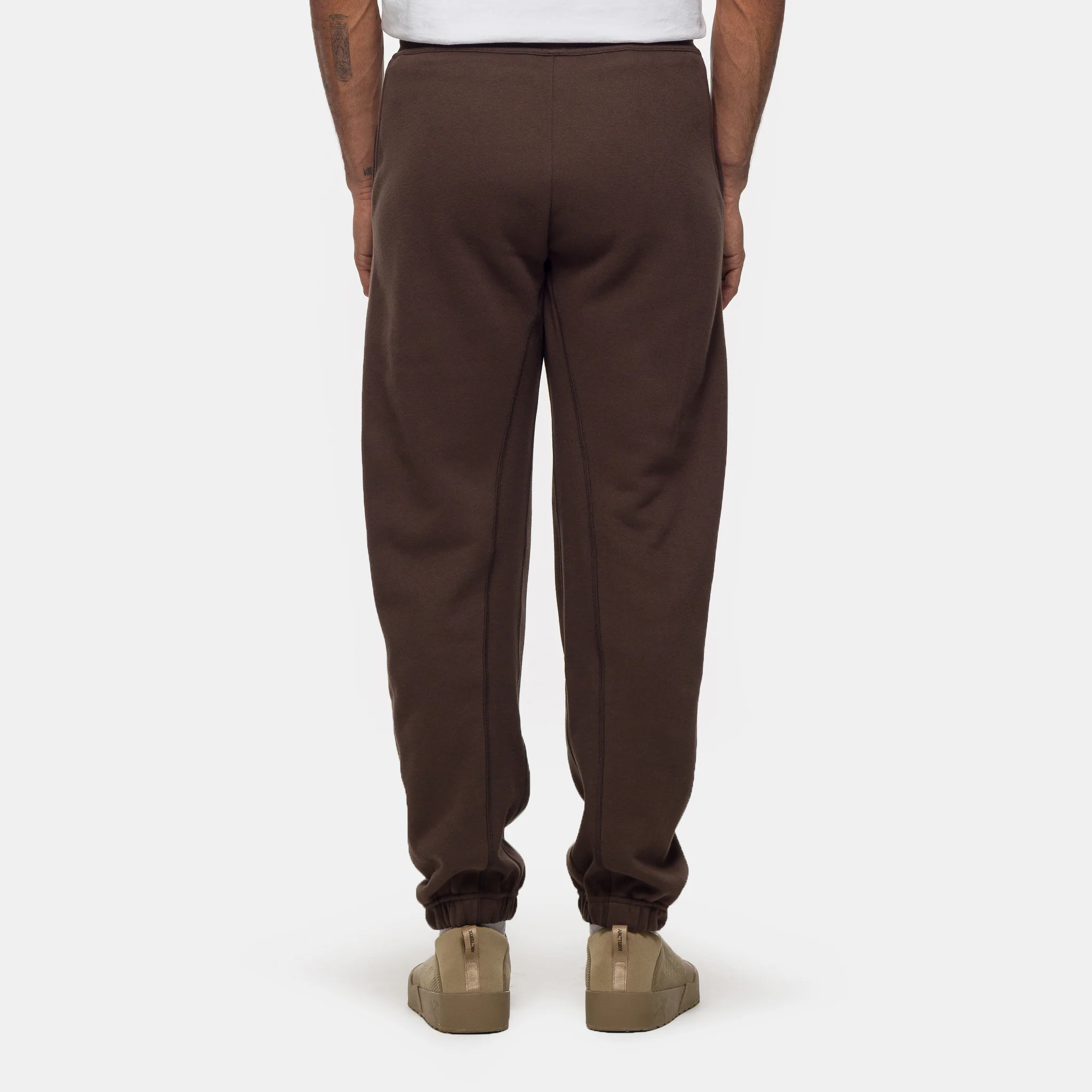 Emblem Fleece Jogger Sweatpant in Carob - Image 3