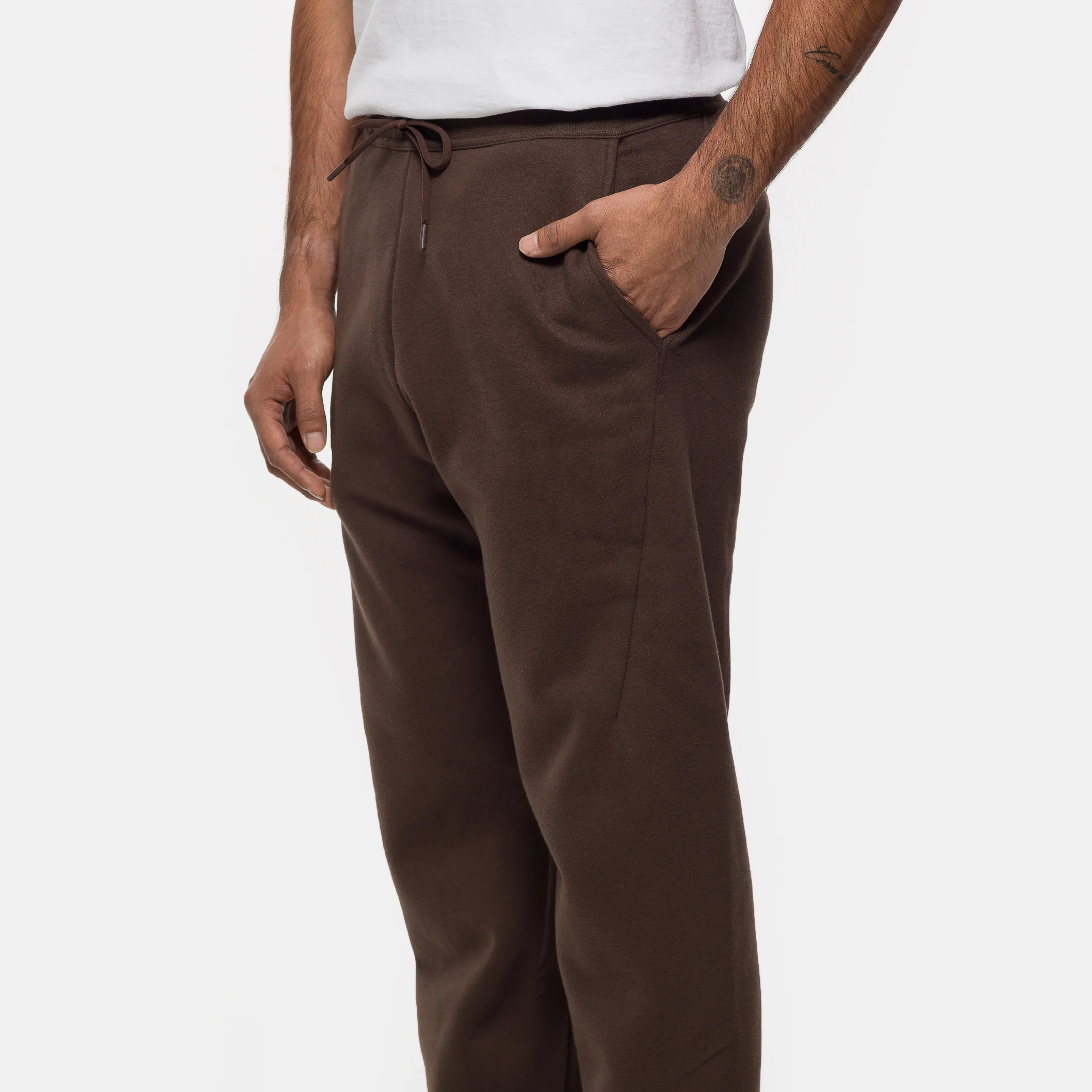 Emblem Fleece Jogger Sweatpant in Carob - Image 4