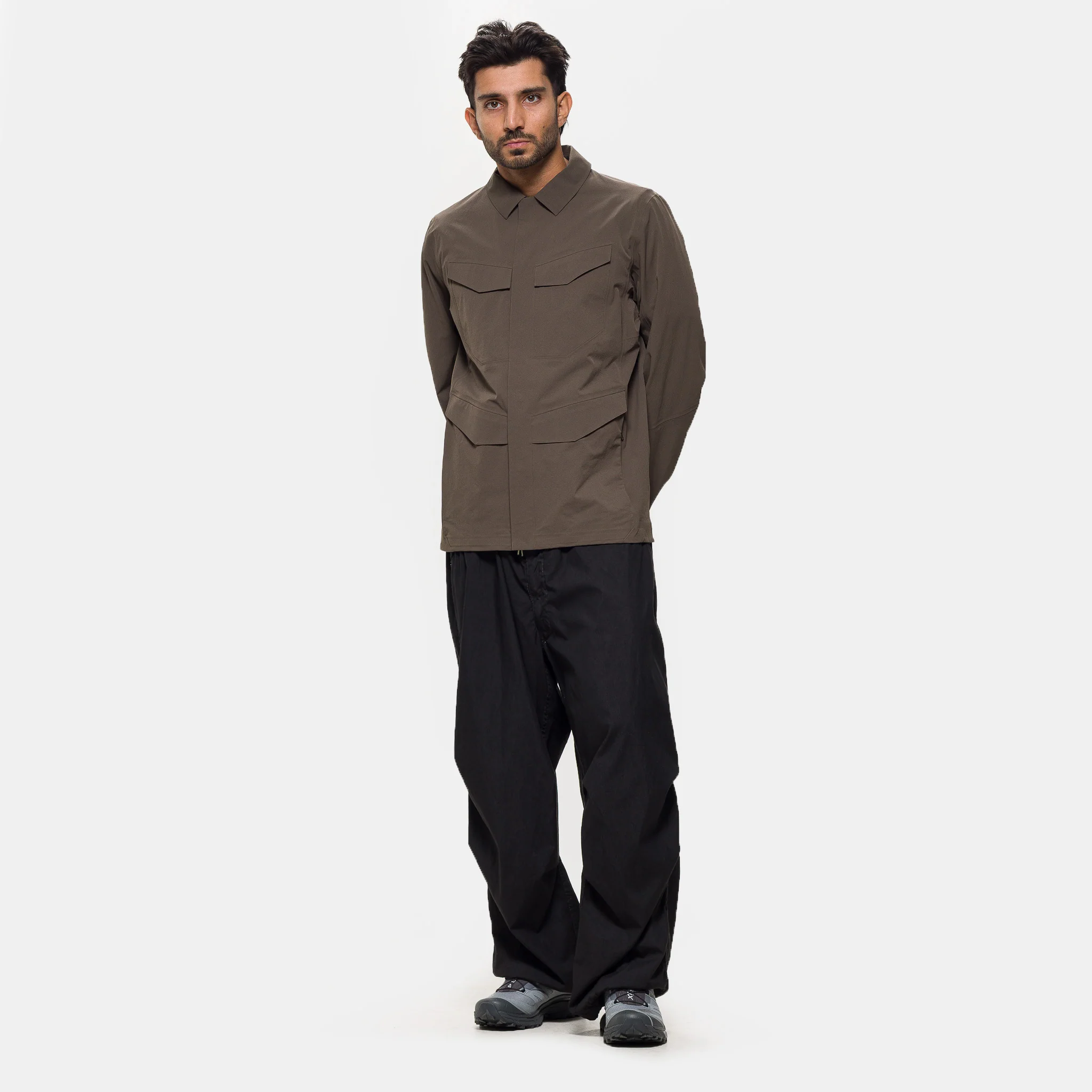 Field Softshell Jacket in Gnosis - Image 2