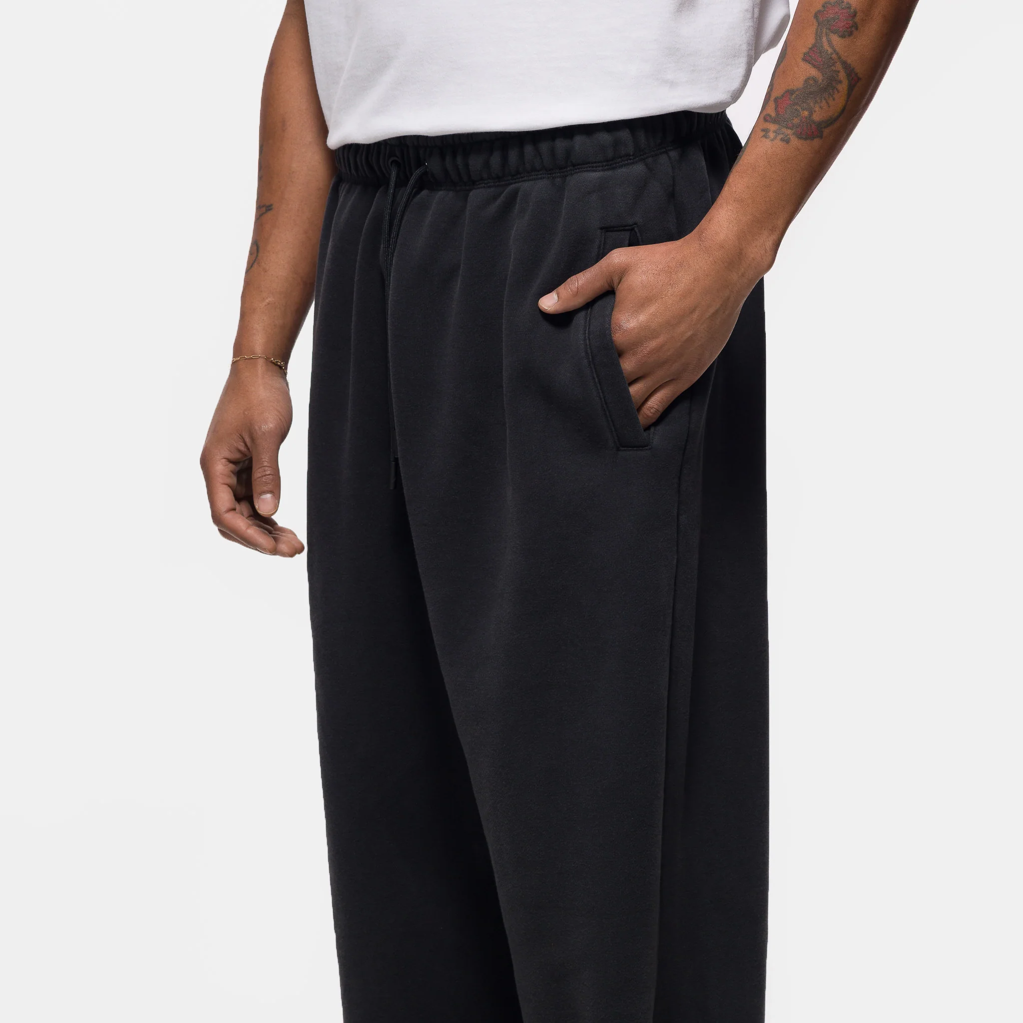Fleece Pant in Black - Image 4