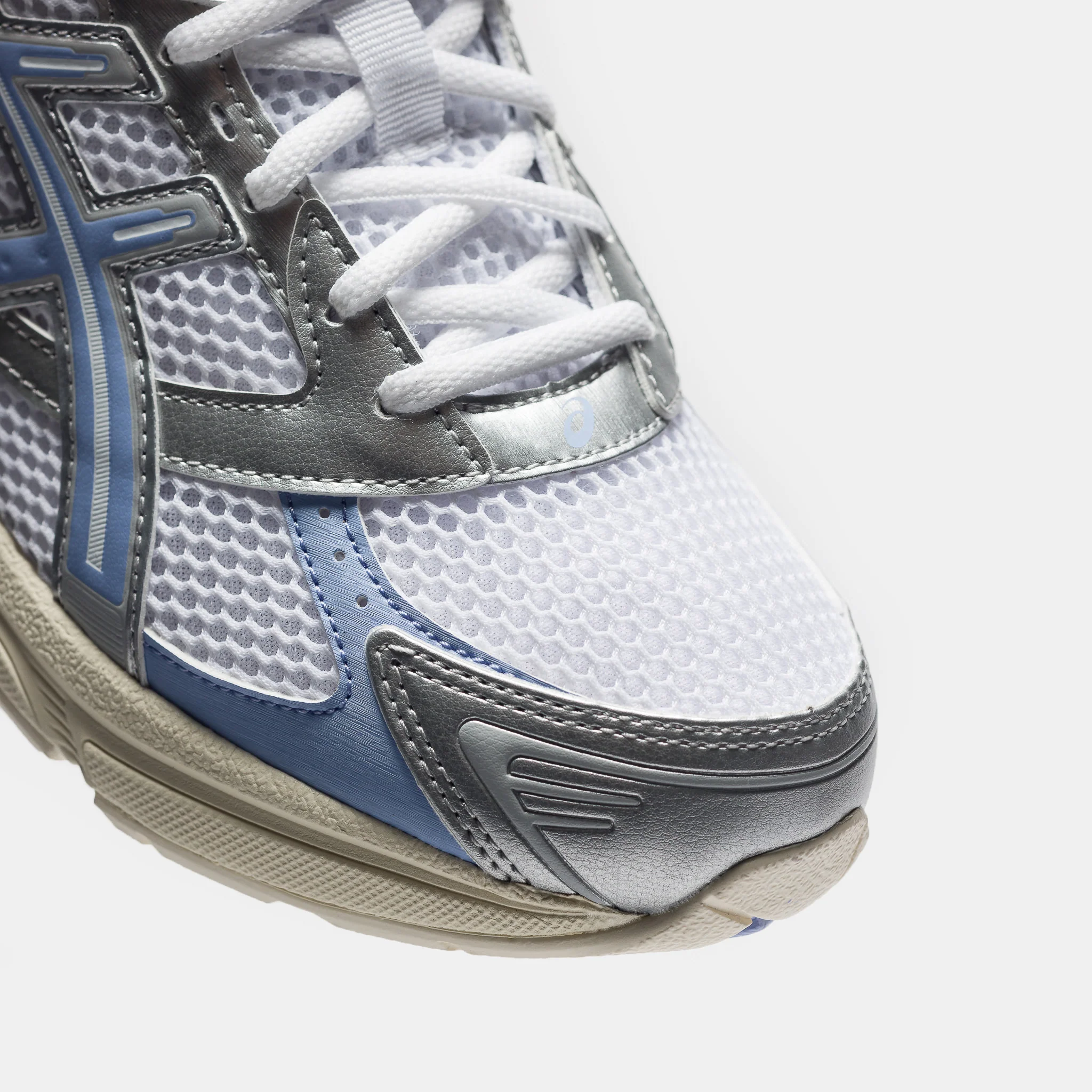 Gel-1130 Sneaker in White/Light Sapphire - Image 6
