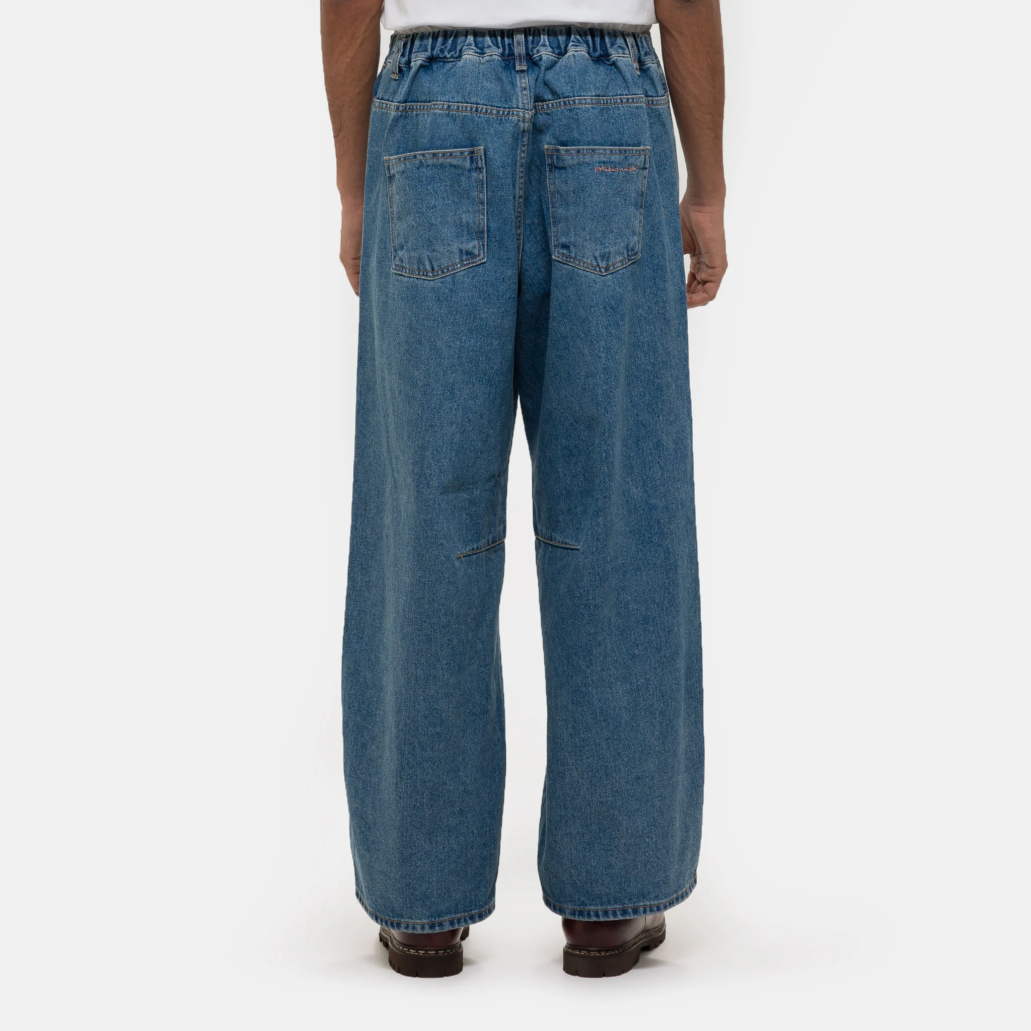 Half-Dart Maxi Jean in Blue Wash - Image 3
