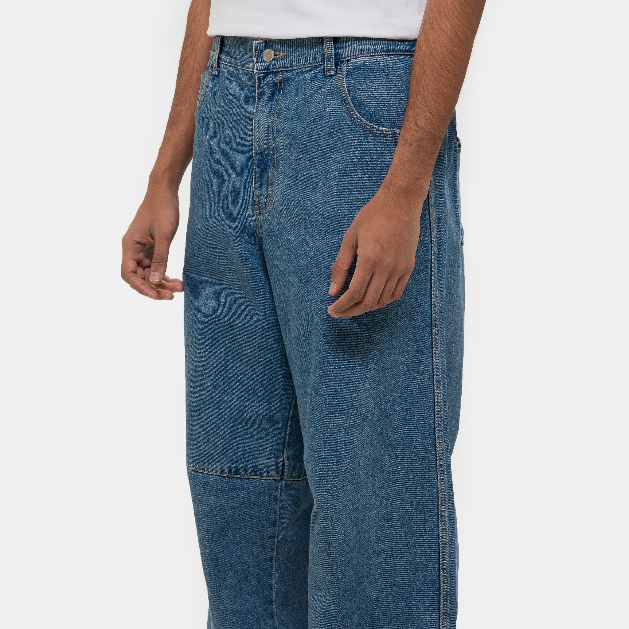 Half-Dart Maxi Jean in Blue Wash - Image 4