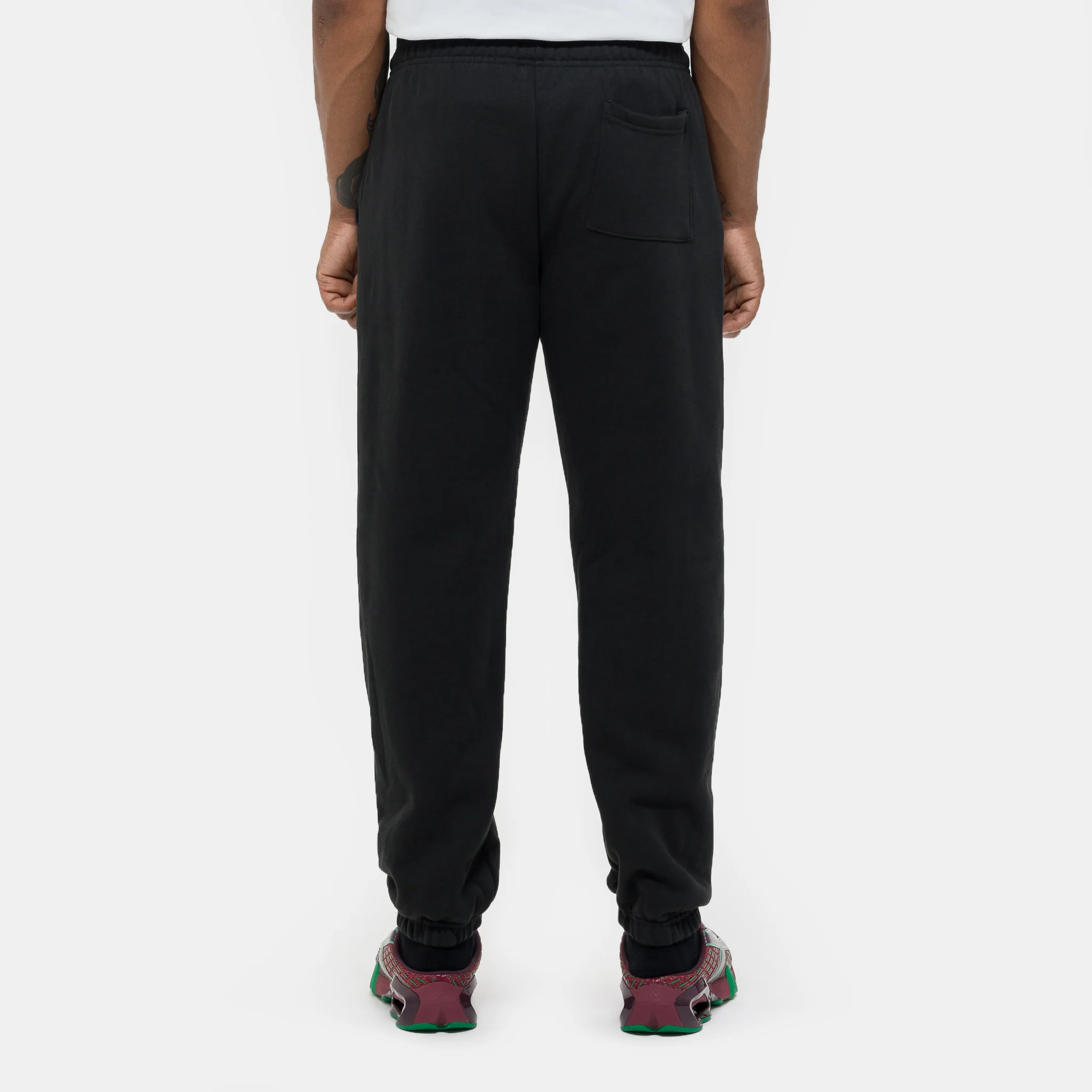 Heavy Sweatpant in Black - Image 3