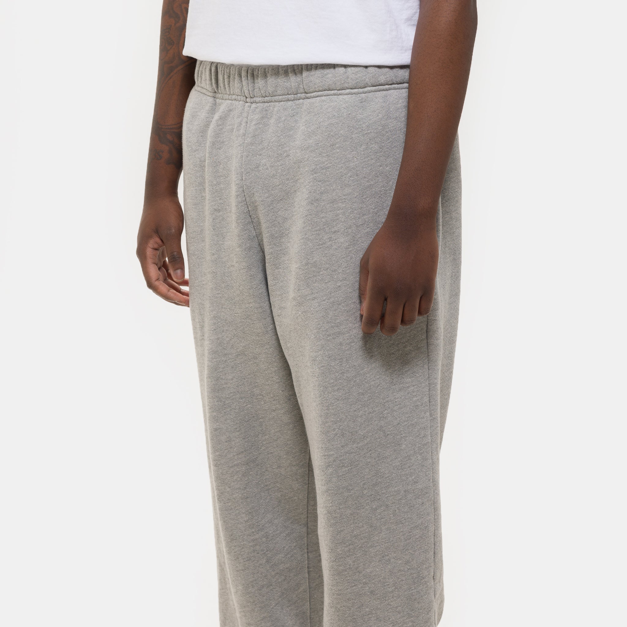 Heavyweight Classic Sweatpant in Heather Grey - Image 4