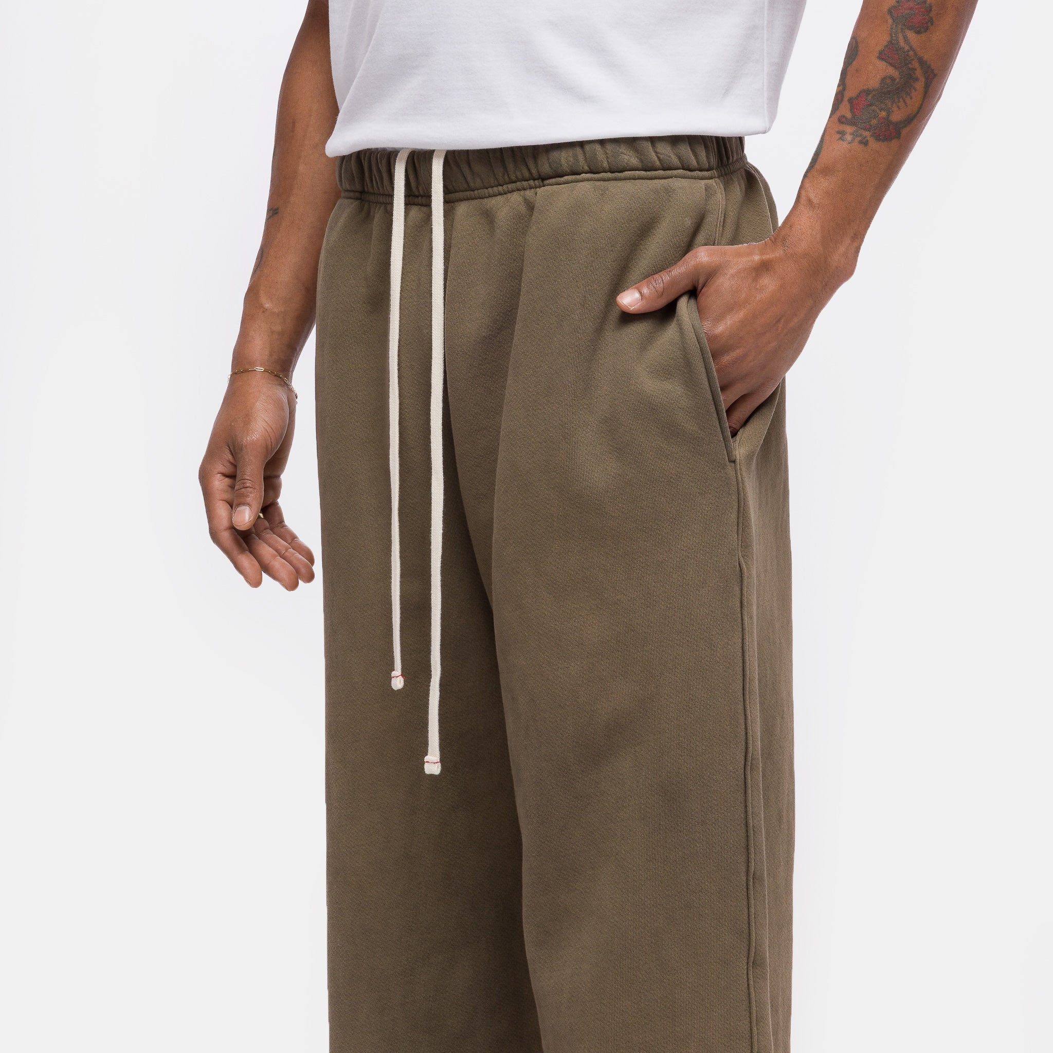 Heavyweight Party Pant in Aloe Oil - Image 4