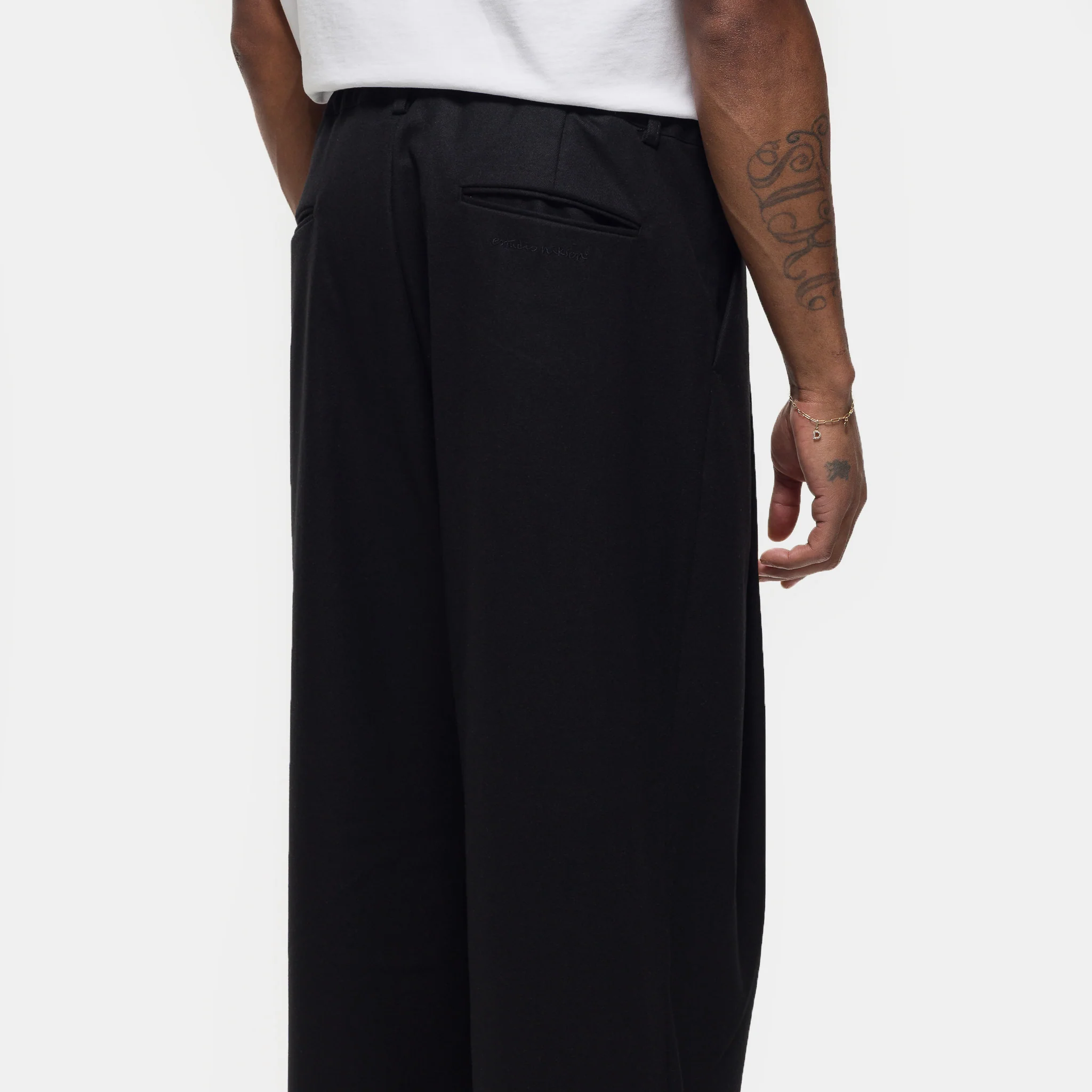 Heavyweight Pintuck Maxi Trouser in Black - Image 5