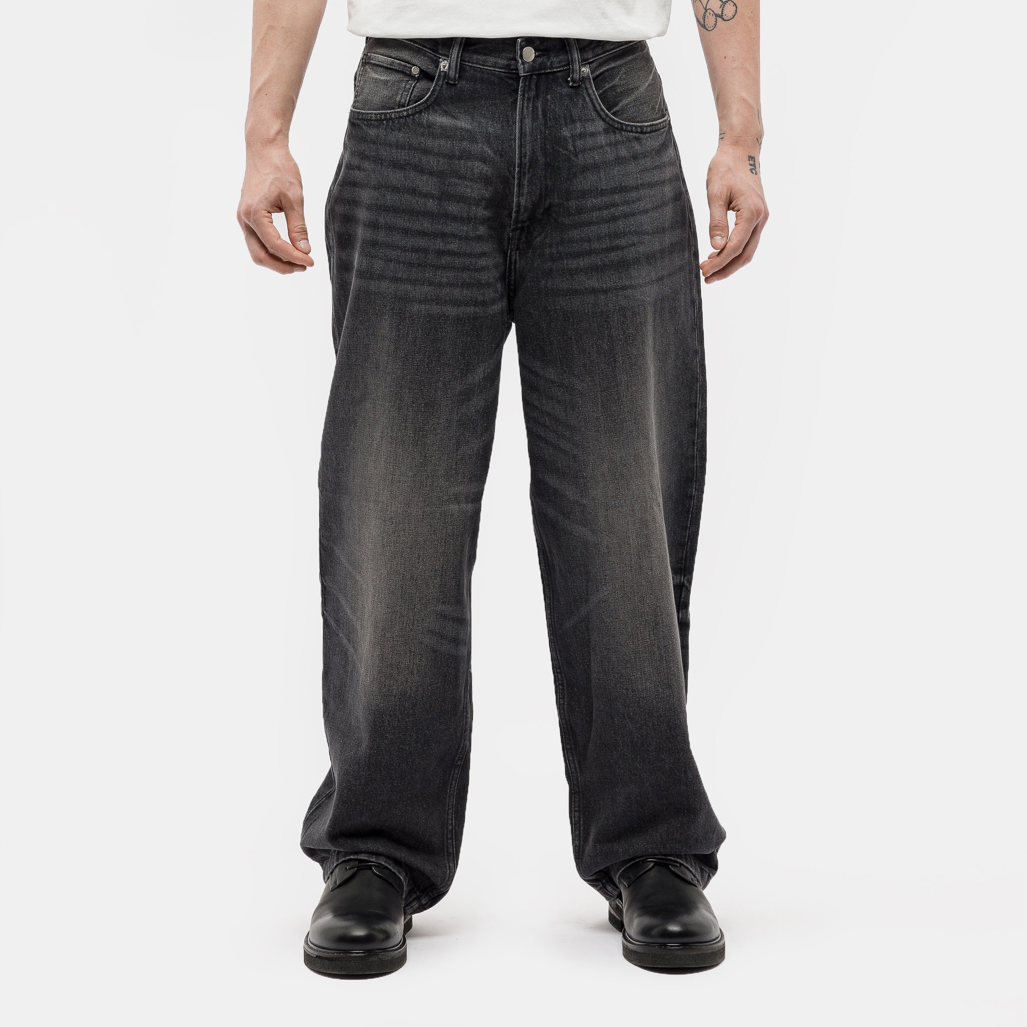 Heighliner Denim Jean in Black