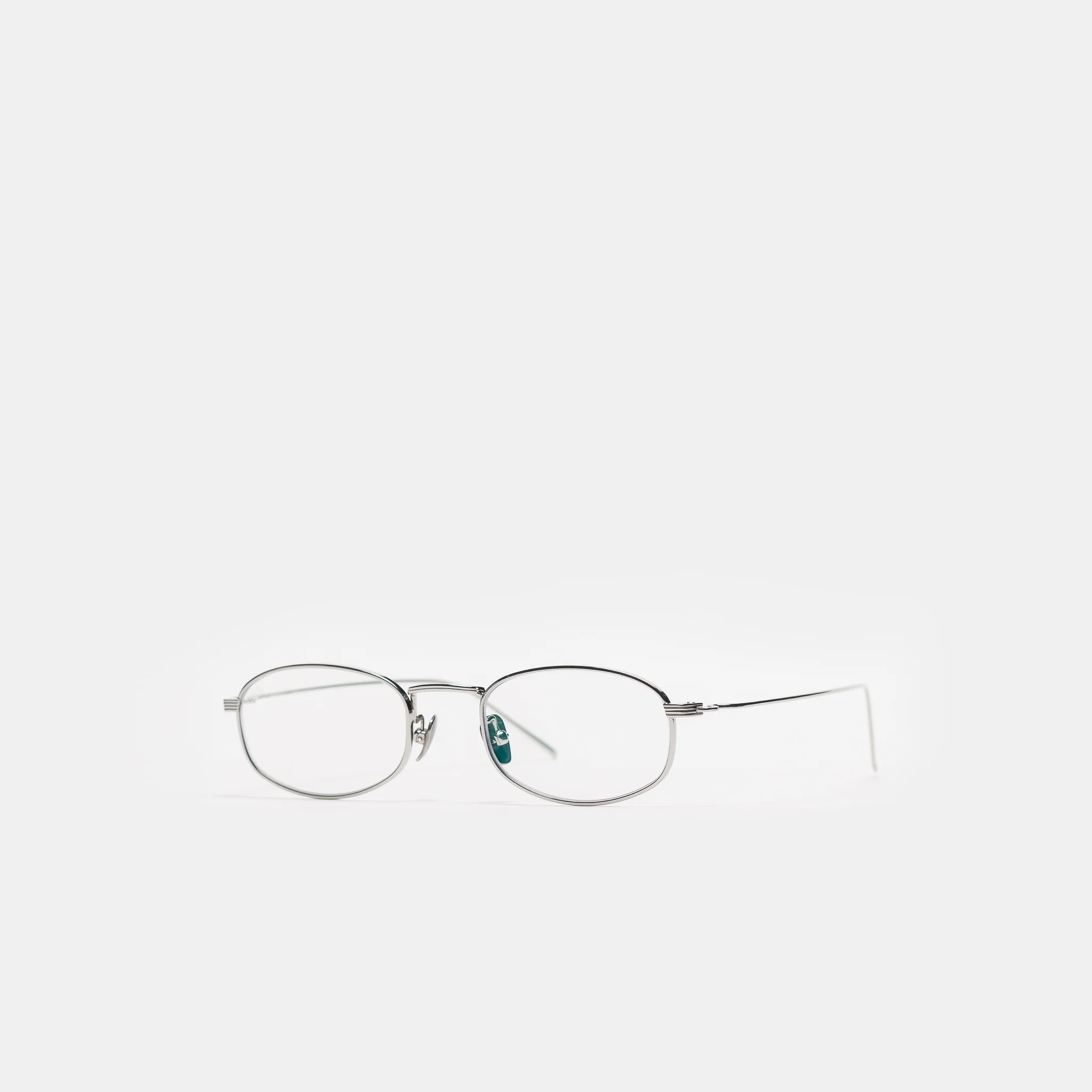 Icon Glasses in Silver - Image 2