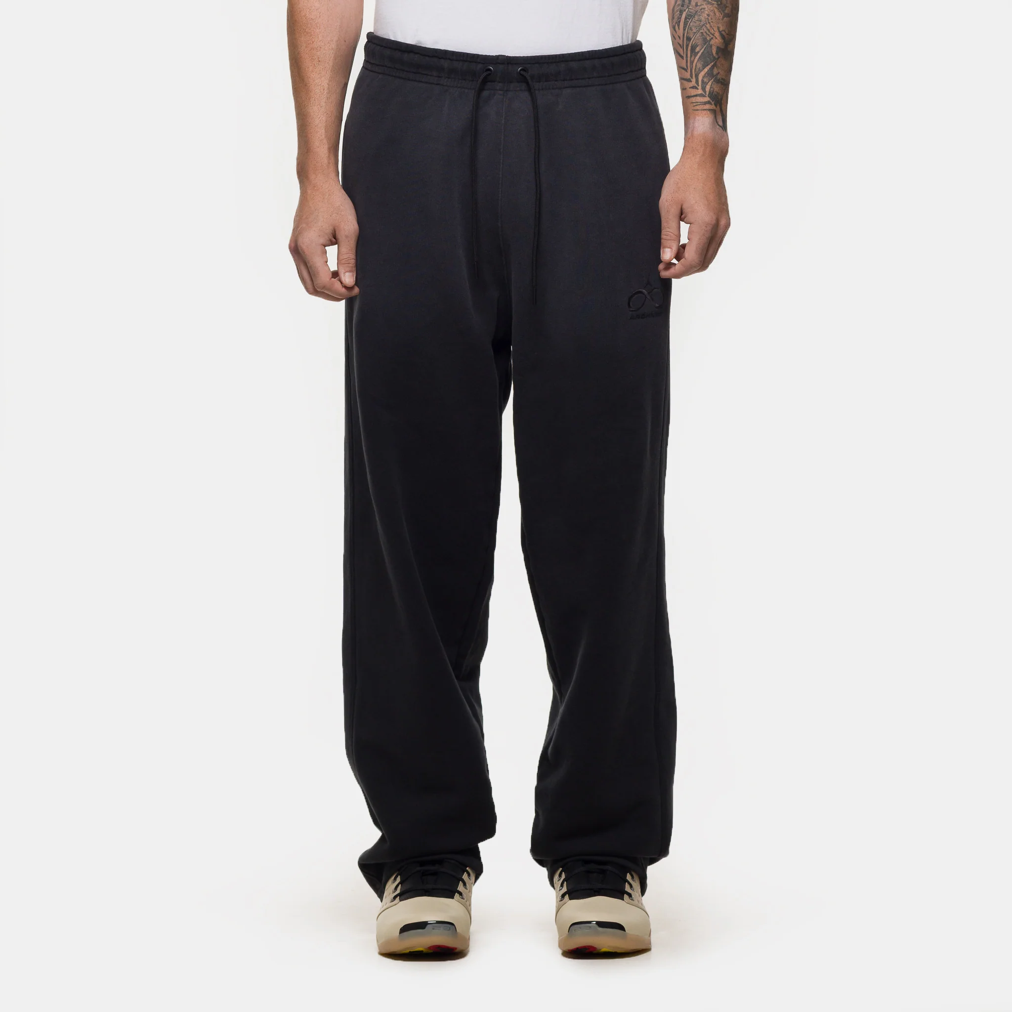 Infinite Archive Fleece Pant in Black
