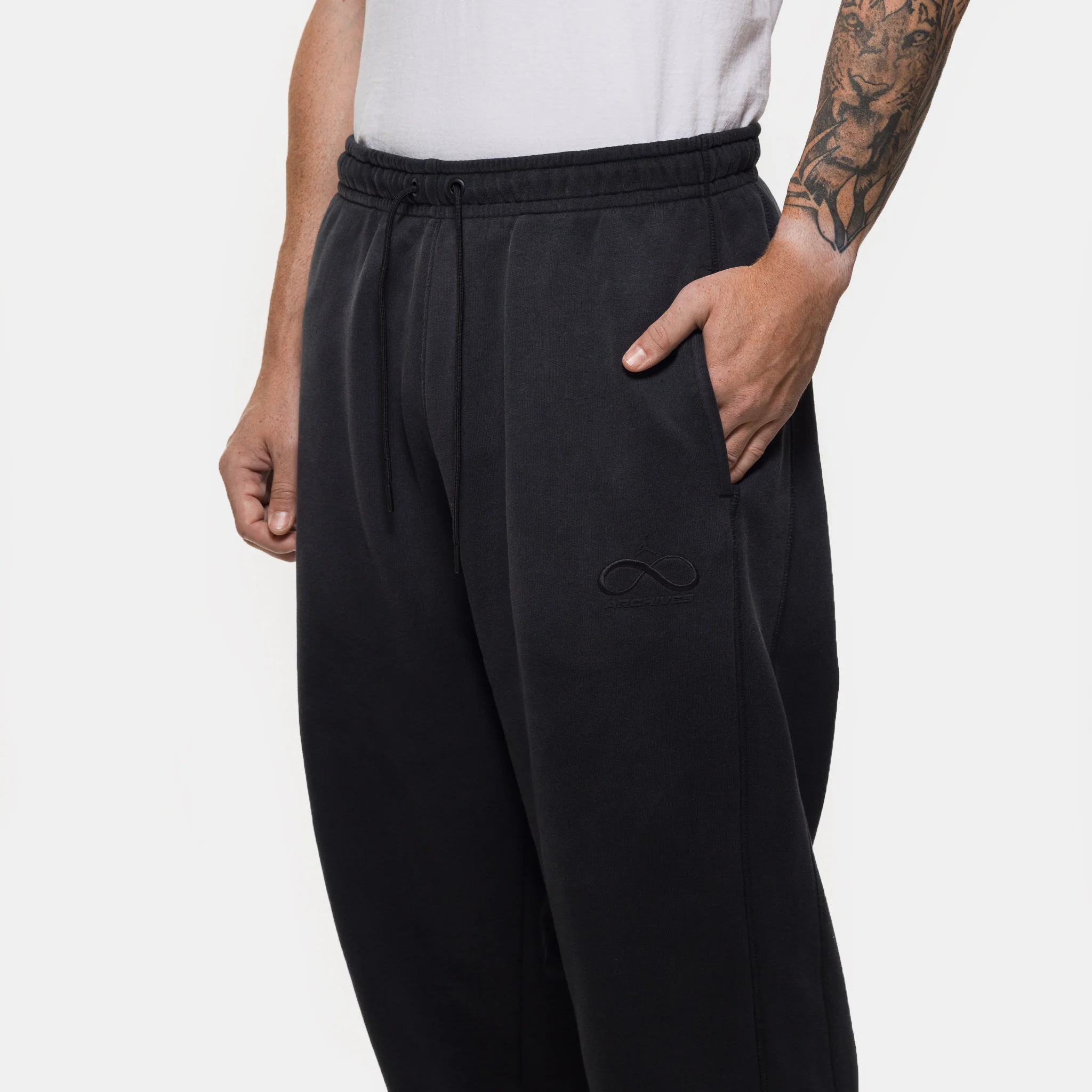 Infinite Archive Fleece Pant in Black - Image 4