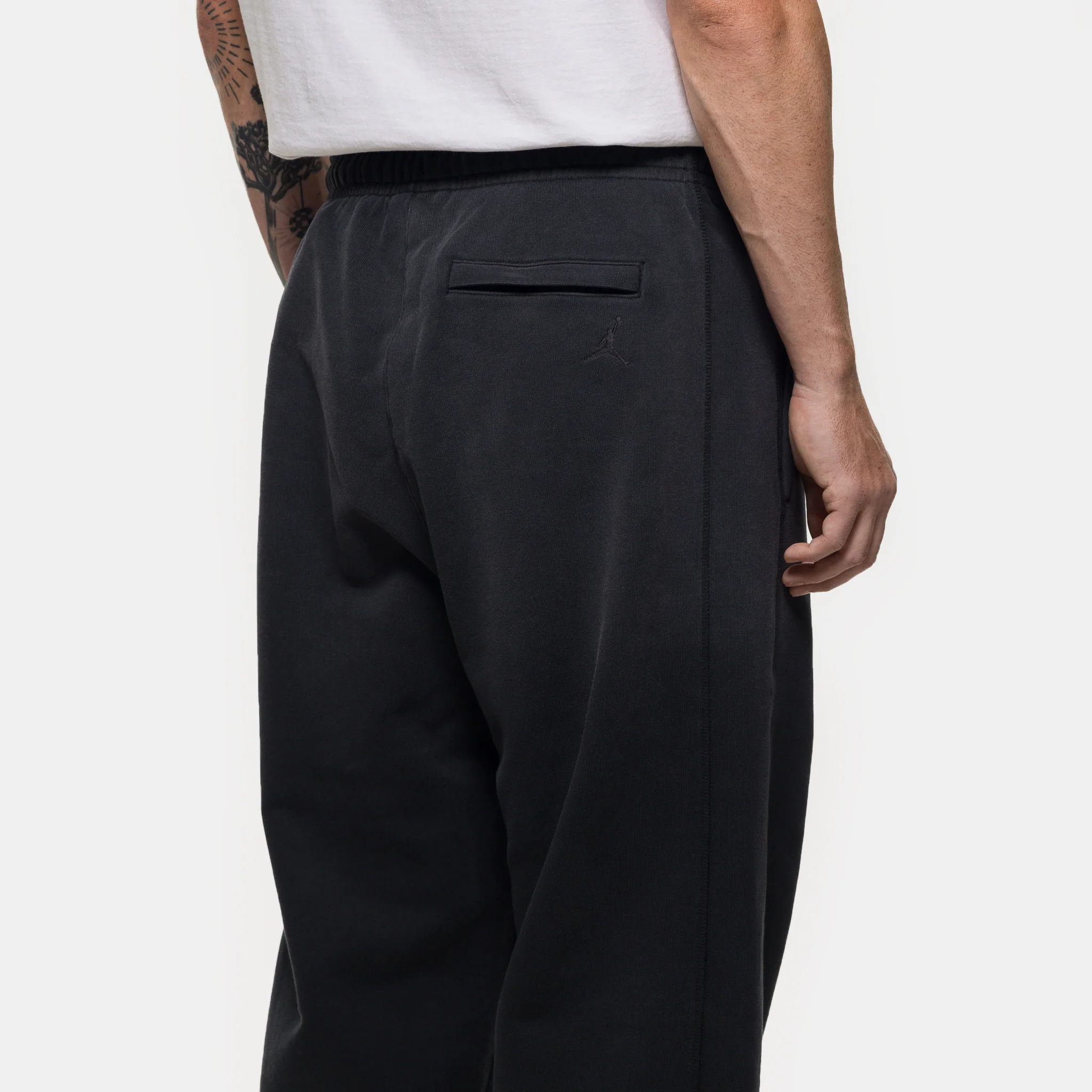 Infinite Archive Fleece Pant in Black - Image 5