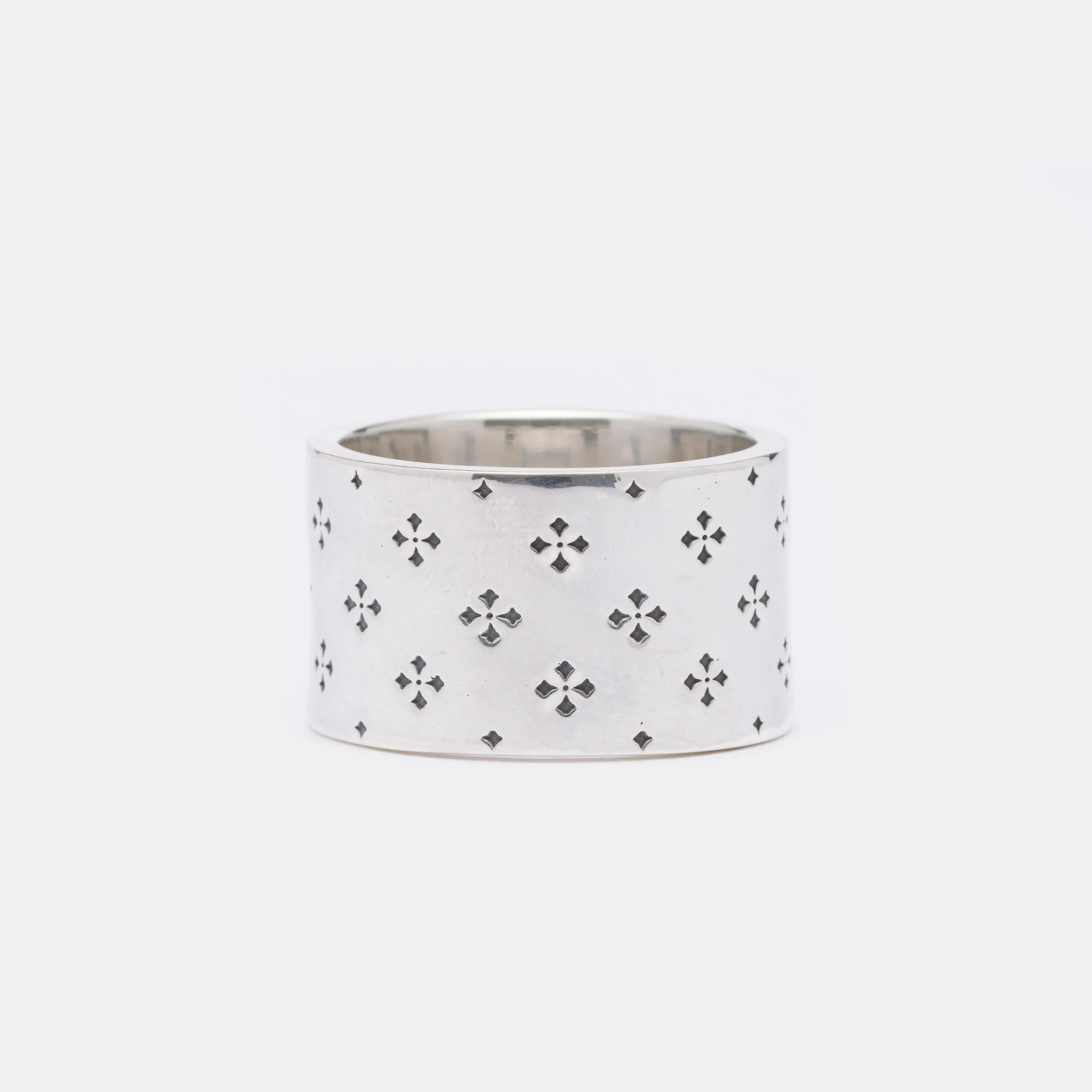 Iron Cross Ring in Silver