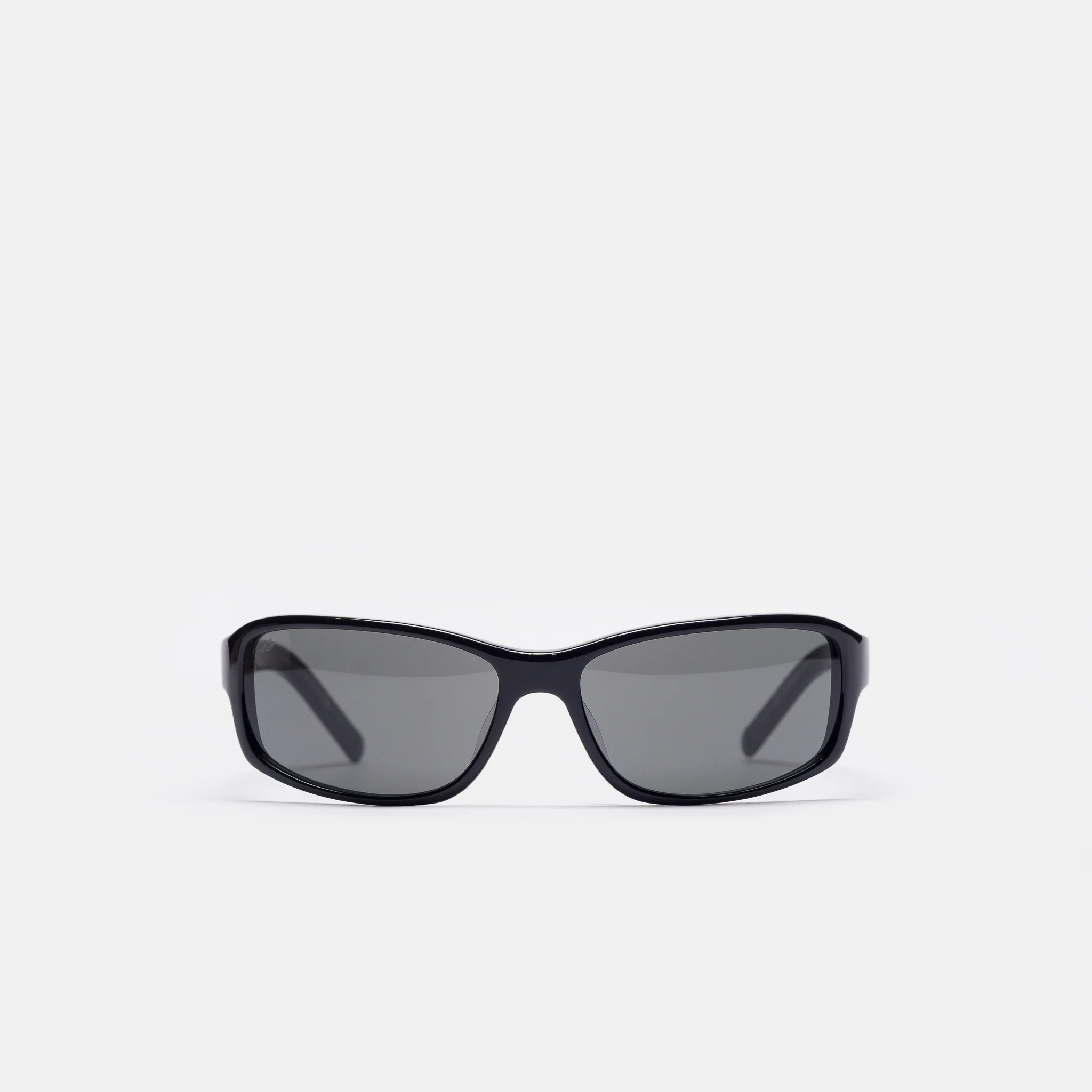 Jet Sunglasses in Black/Black