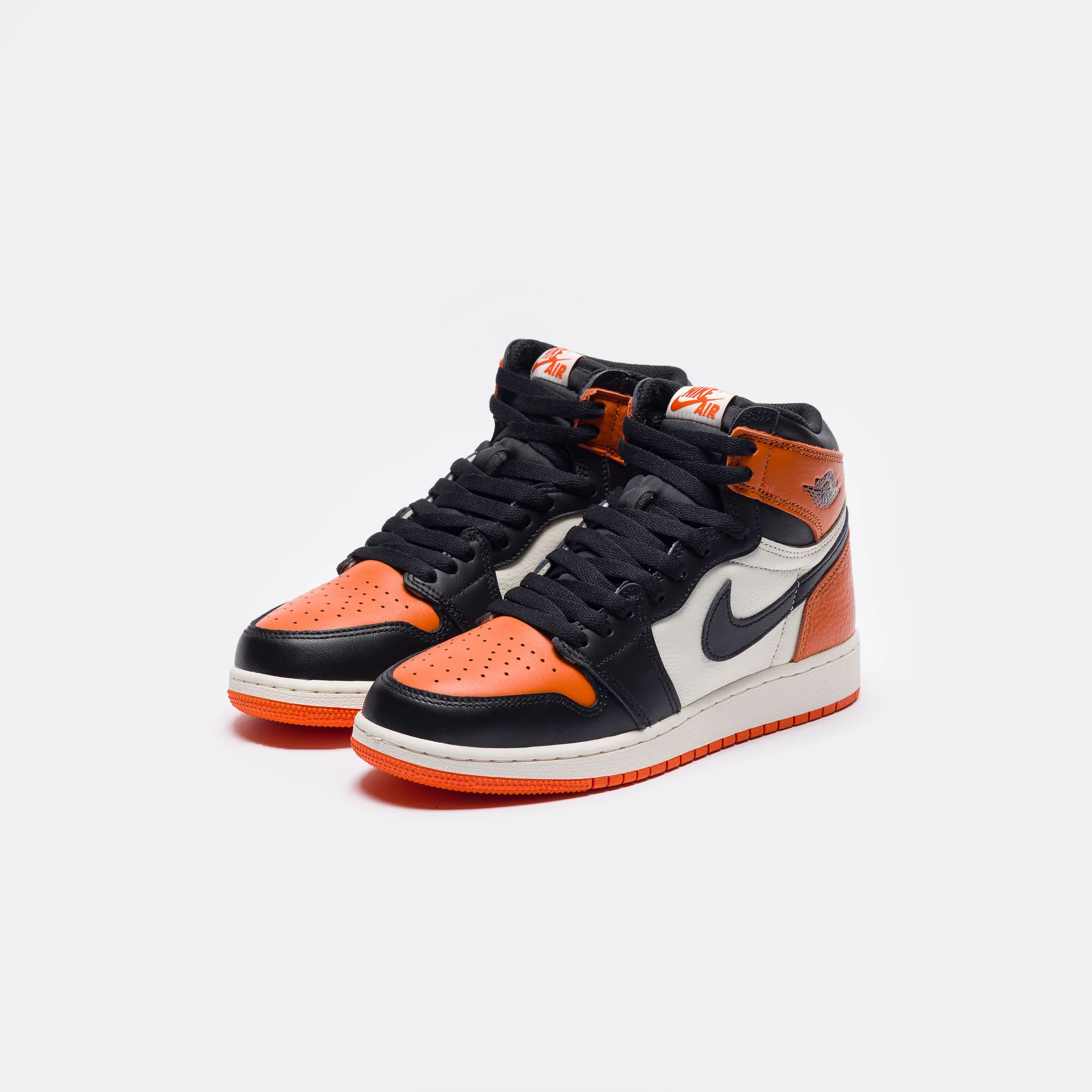 Jordan 1 Retro High OG Grade School Sneaker in Black/Black/Sail/Starfish - Image 3