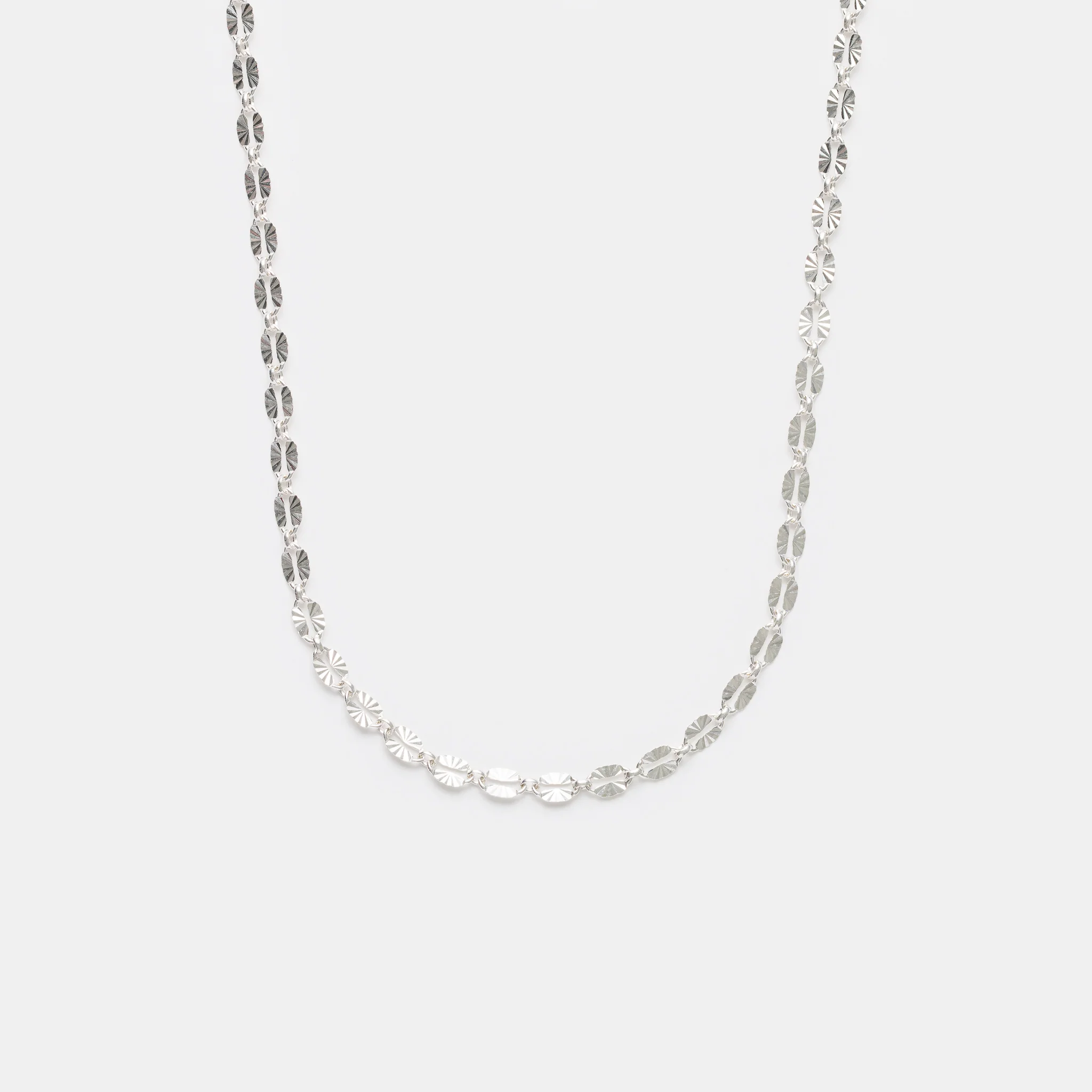 Julian Chain Necklace in Silver - Image 2