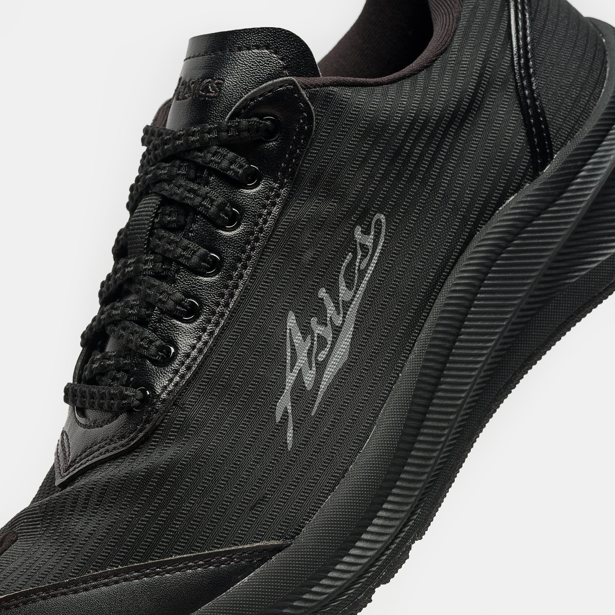 Kiko Kostadinov Ilargi FF Sneaker in Carbon - Image 5