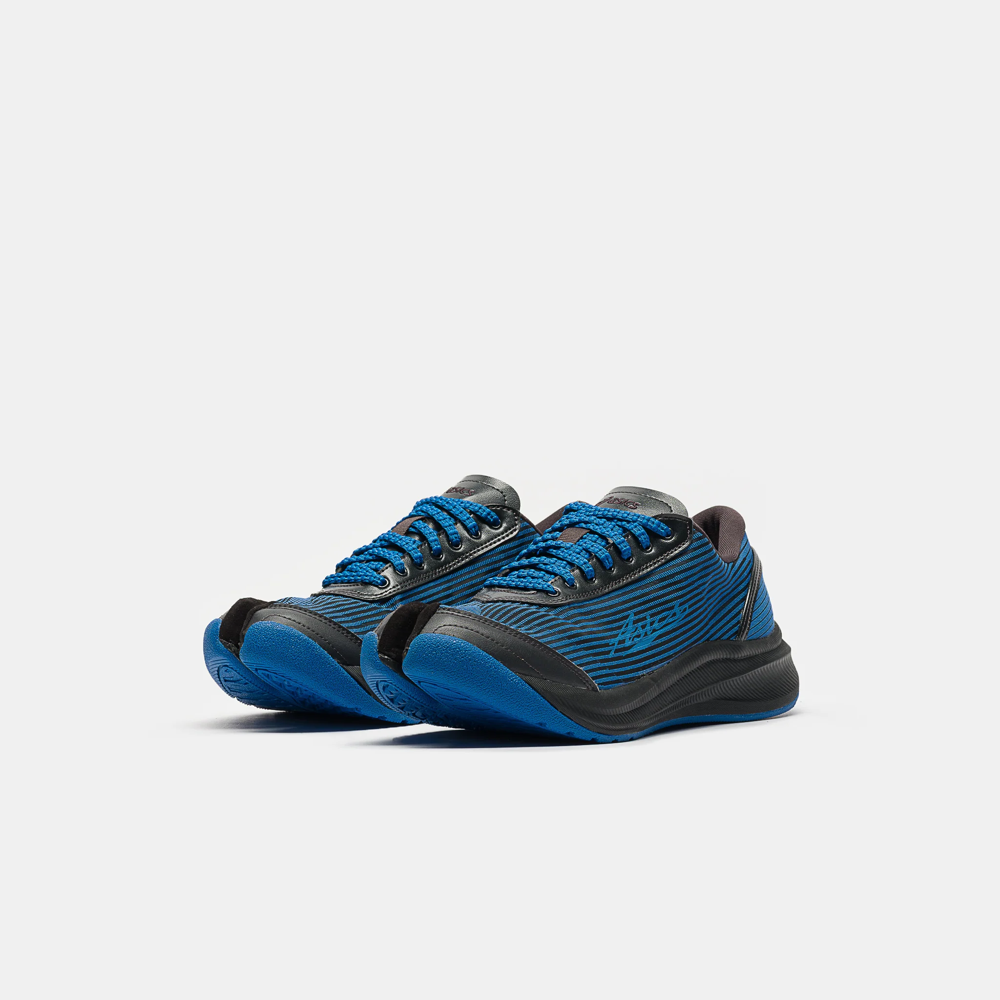 Kiko Kostadinov Ilargi FF Sneaker in Electric Blue - Image 2