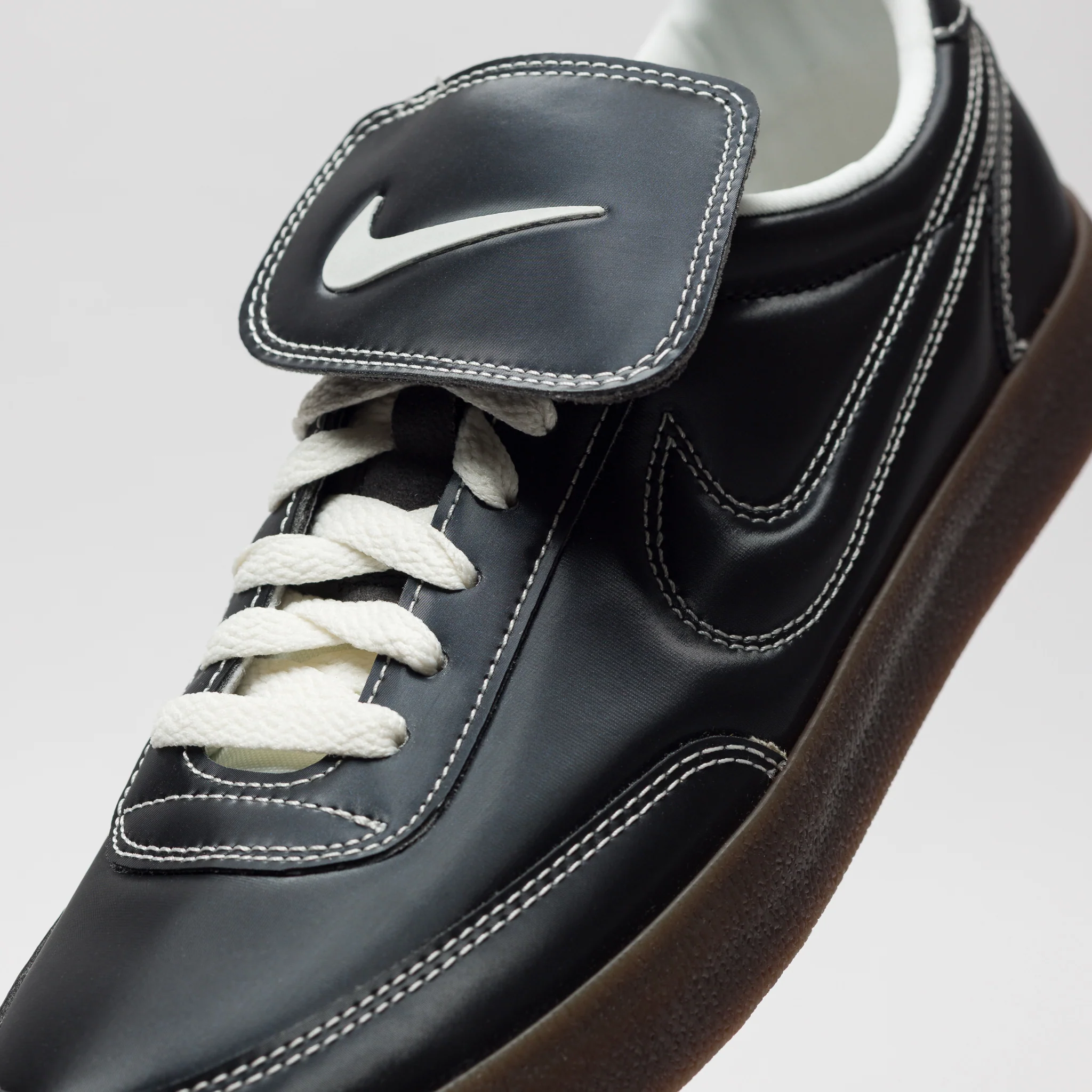 Killshot 2 Premium Sneaker in Black/Black/Sail/Baroque Brown - Image 5