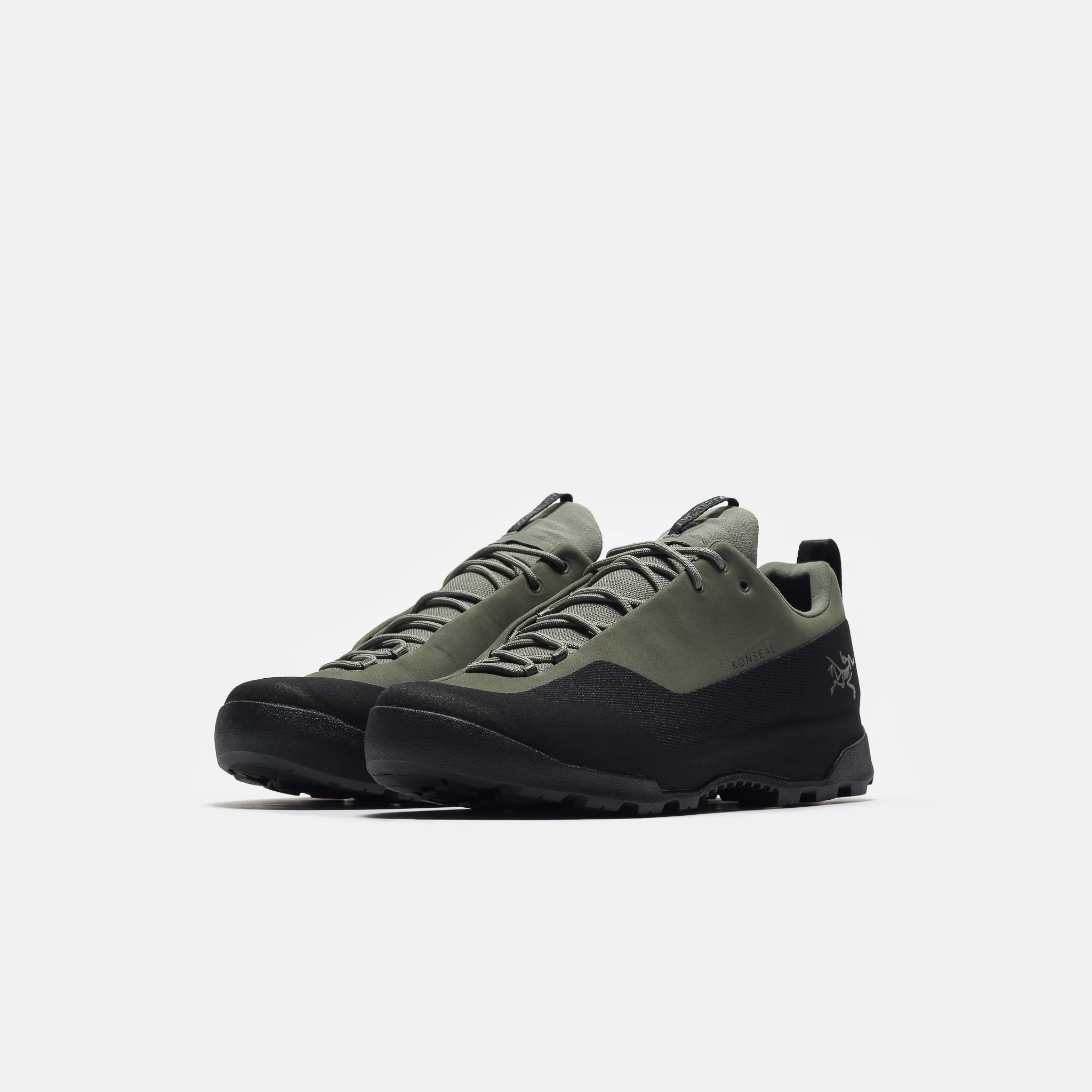 Konseal Sneaker in Forage/Black - Image 2