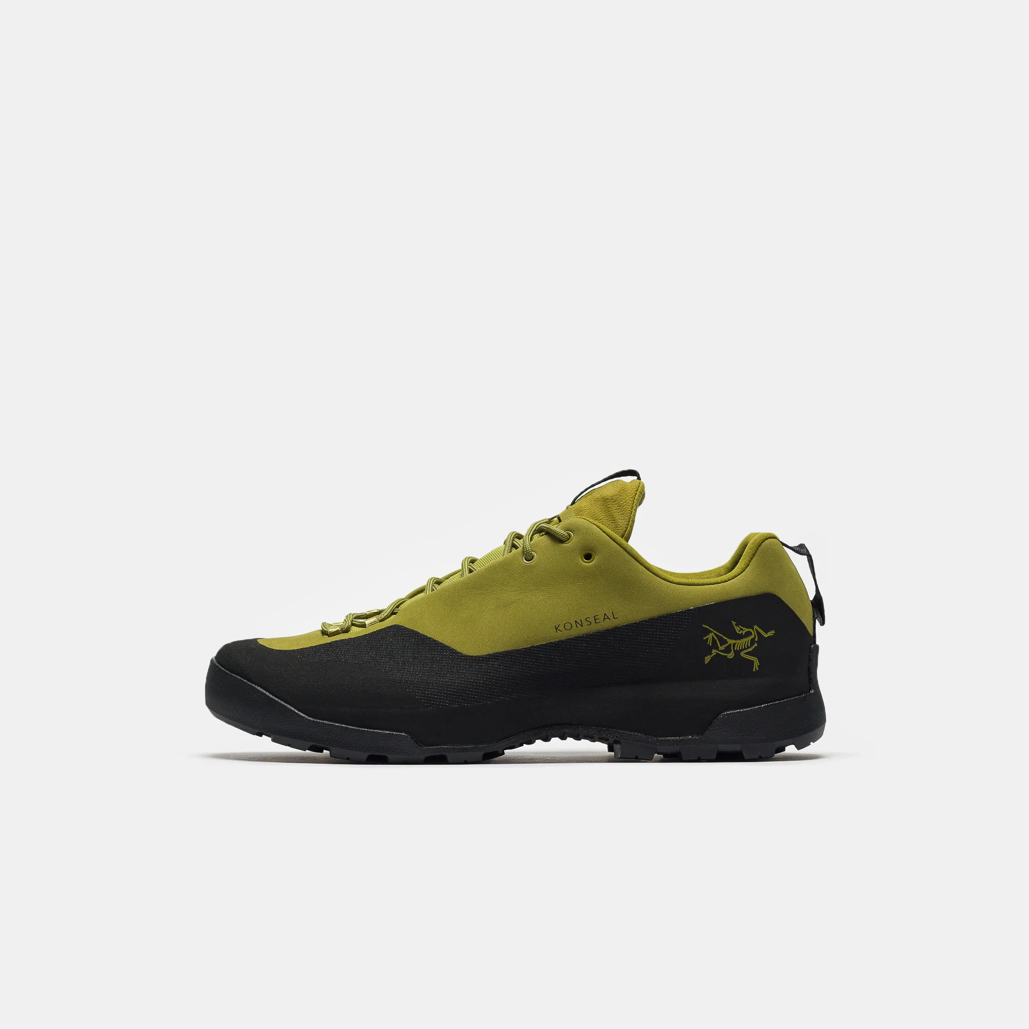 Konseal Sneaker in Olive Moss/Black