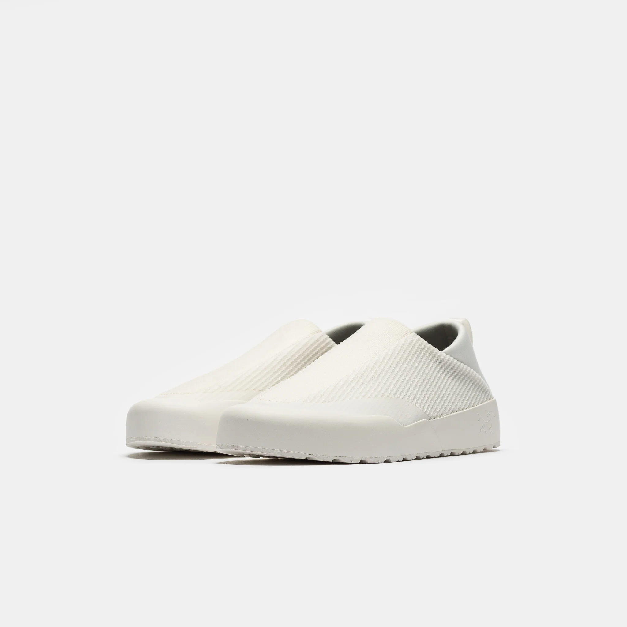 Kragg Sneaker in Arctic Silk/Arctic Silk - Image 2