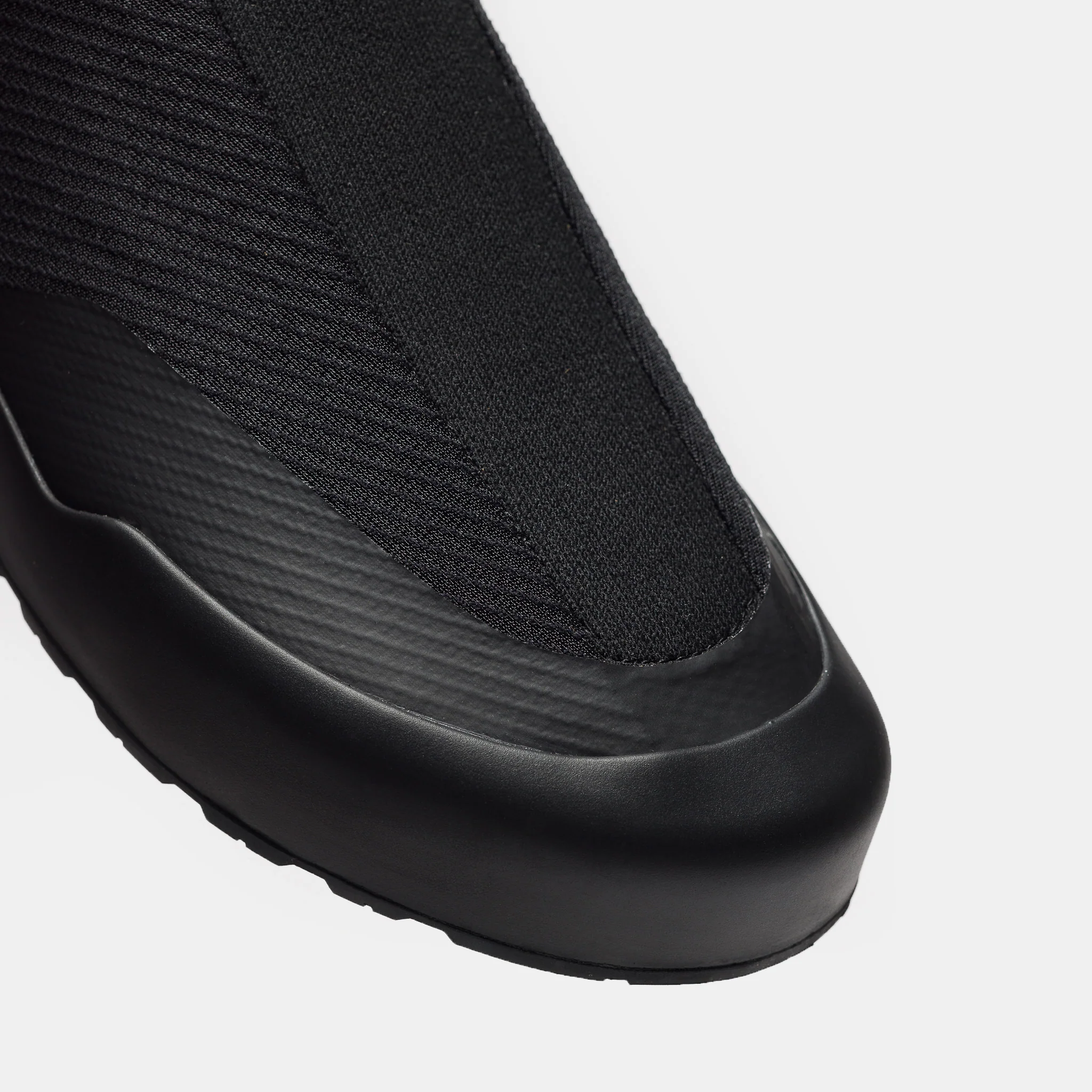 Kragg Sneaker in Black/Black - Image 6