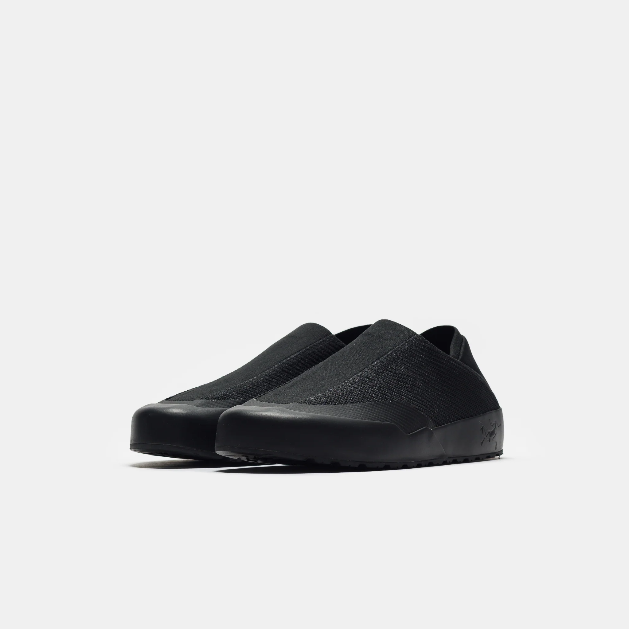 Kragg Sneaker in Black/Black - Image 2