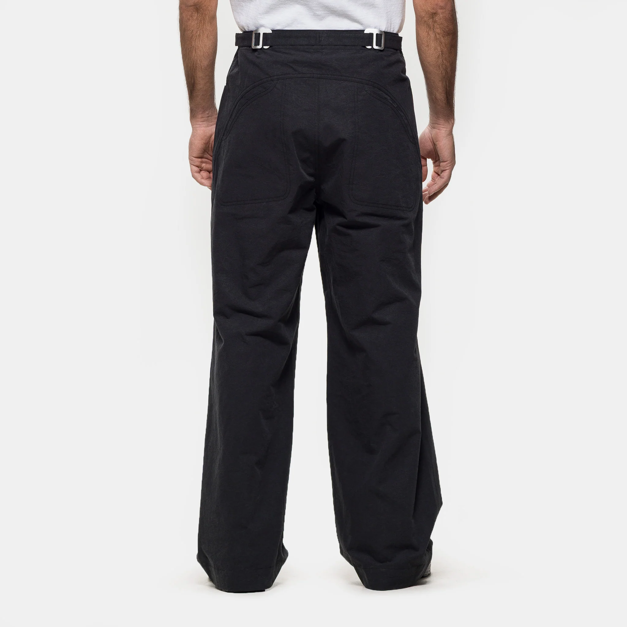 Loop Claw Trouser in Black - Image 3
