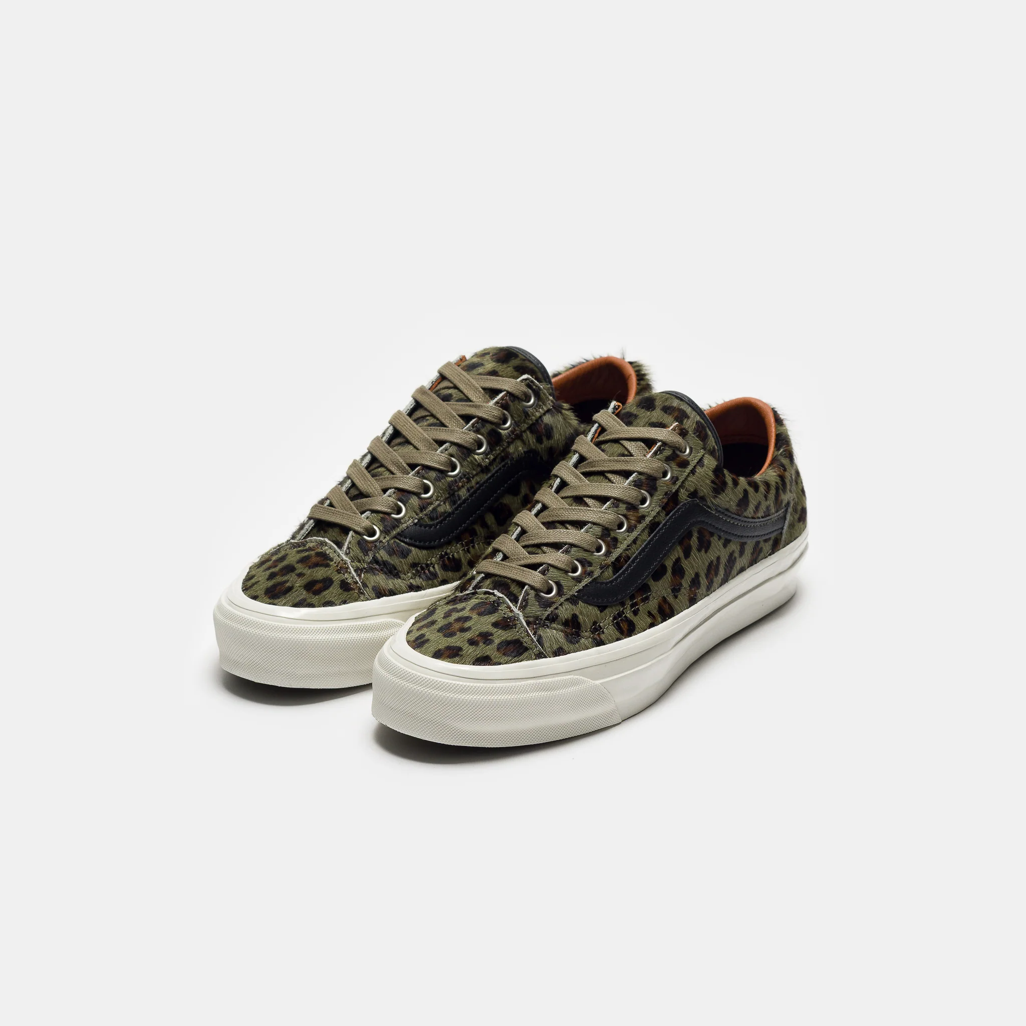 LX Old Skool 36 Sneaker in Cheetah Olive - Image 3