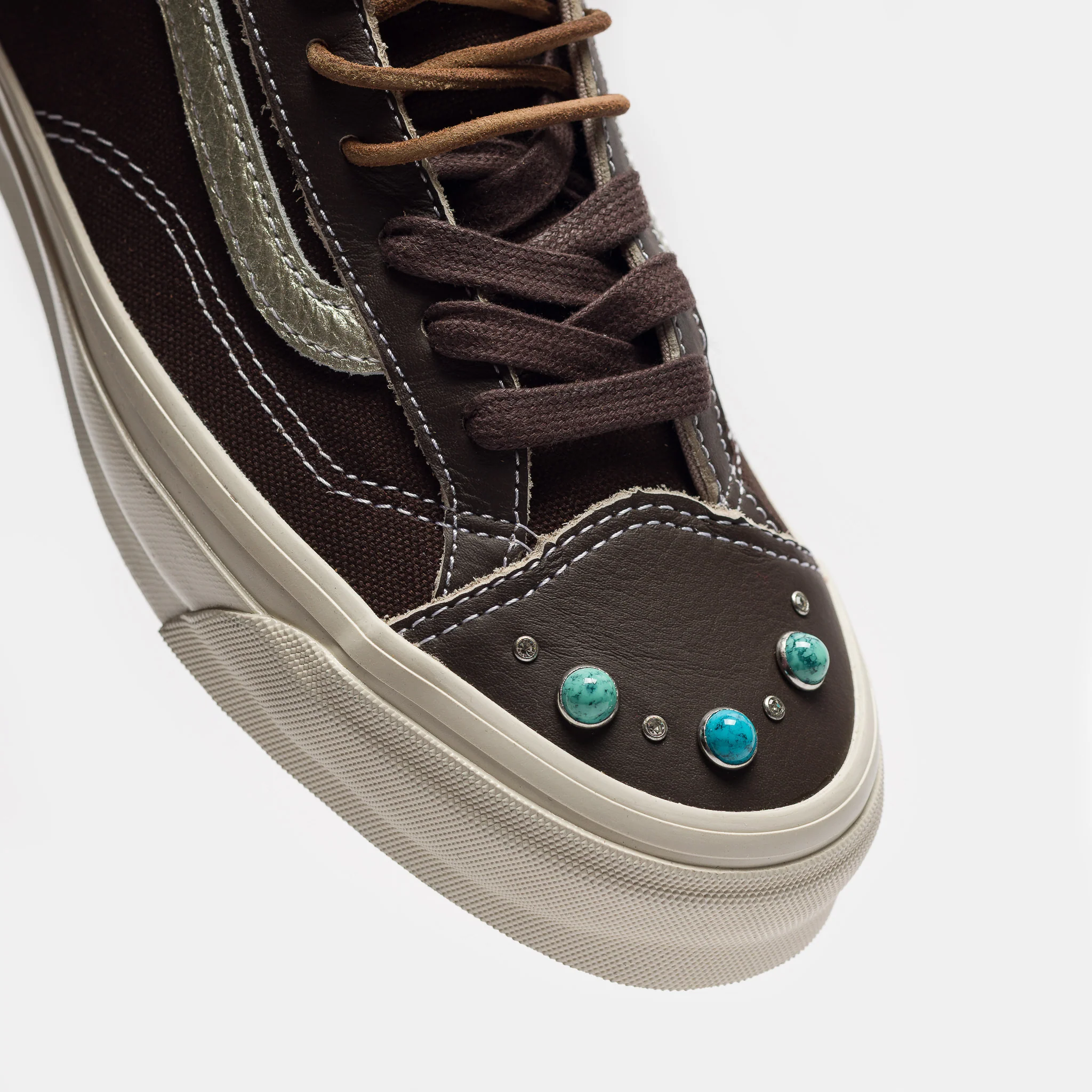 LX Old Skool 36 Sneaker in Gemstone Mushroom - Image 7